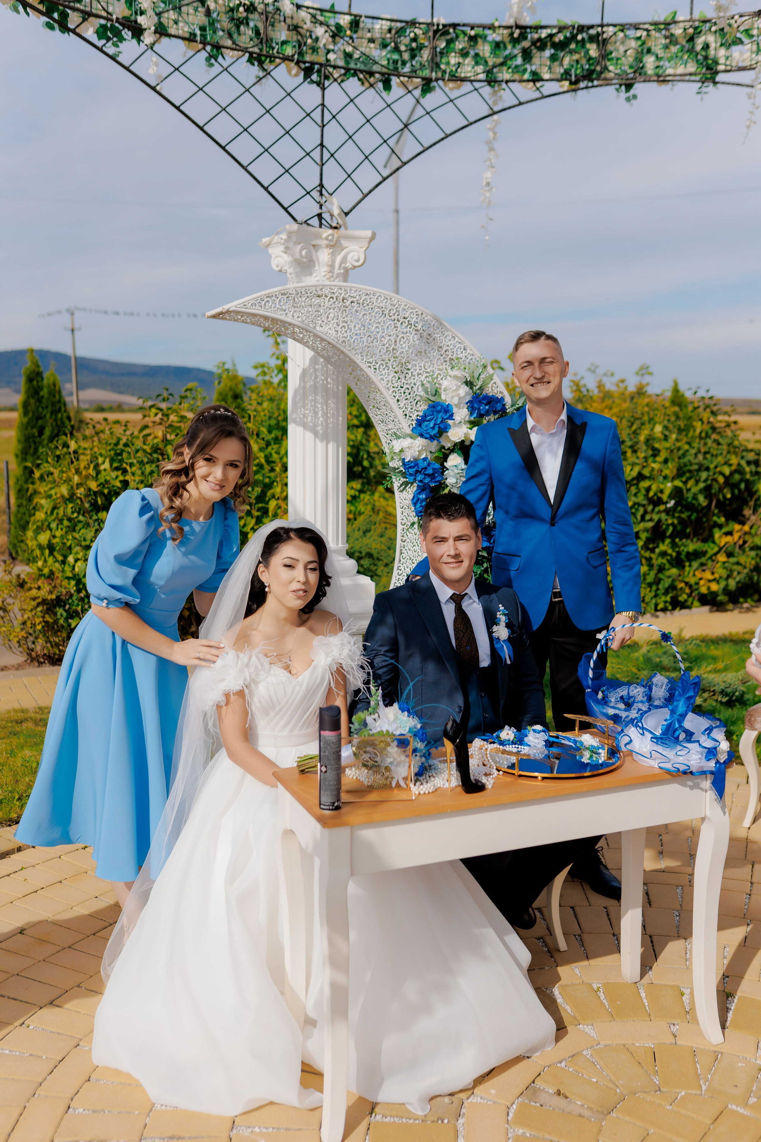 Loredana & Emilian – Ziua Nunții | Videografie - fotografie Botez Suceava, Iași, Botoșani. Servicii foto-video profesionale, pentru momente de neuitat