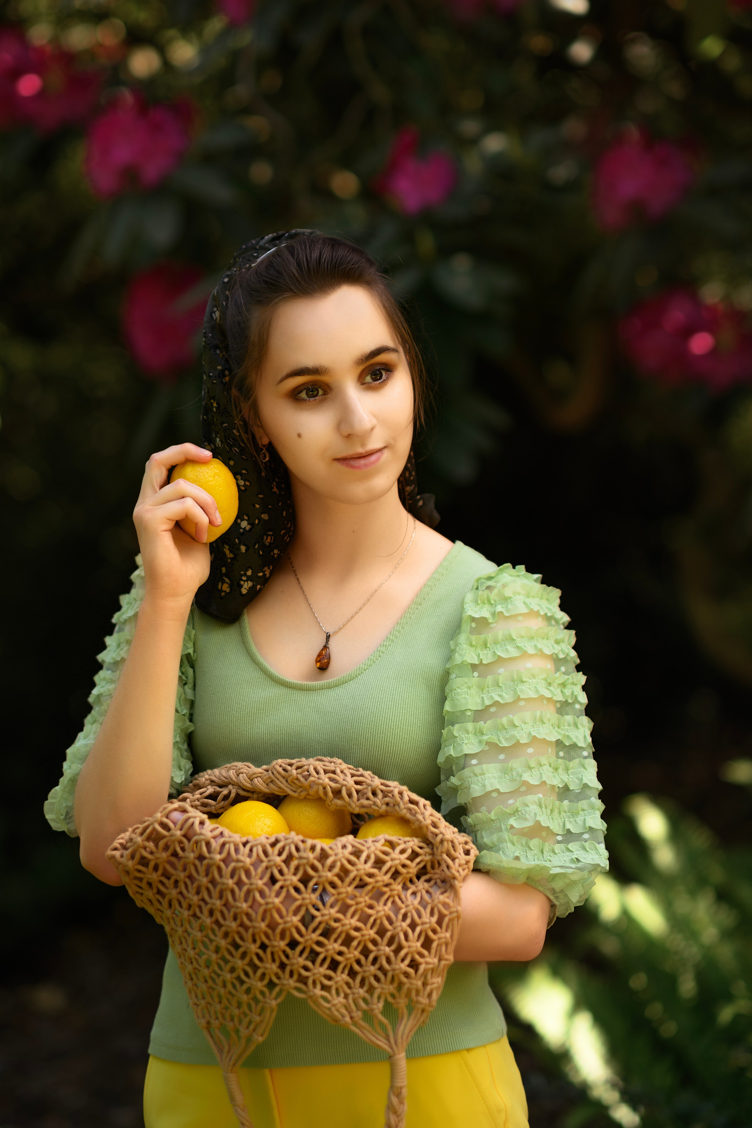 Spring time. Wedding & portrait photography in the Seattle Area. Helen Michelle photographer