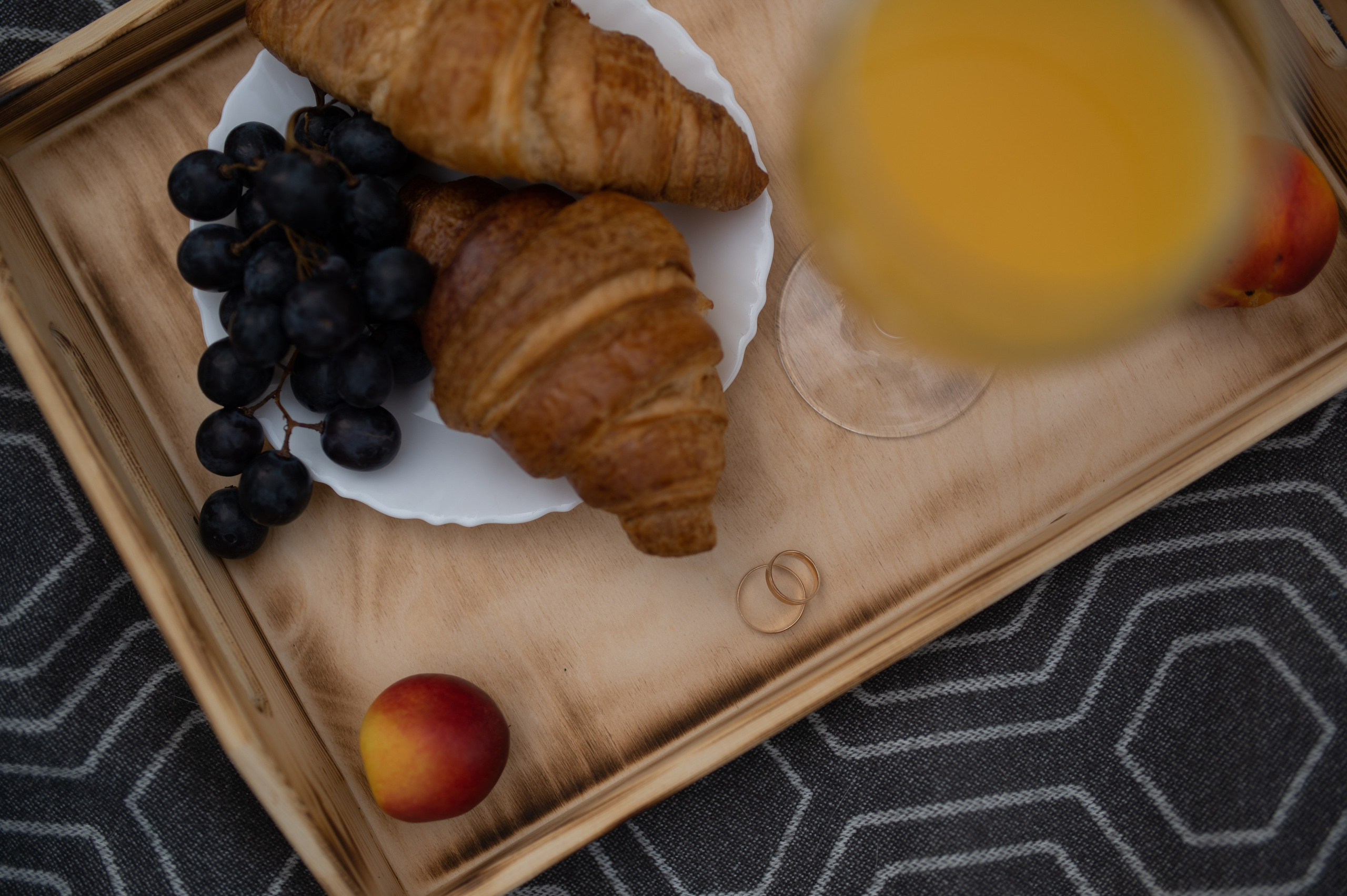 Together is better. Wedding and commercial photographer