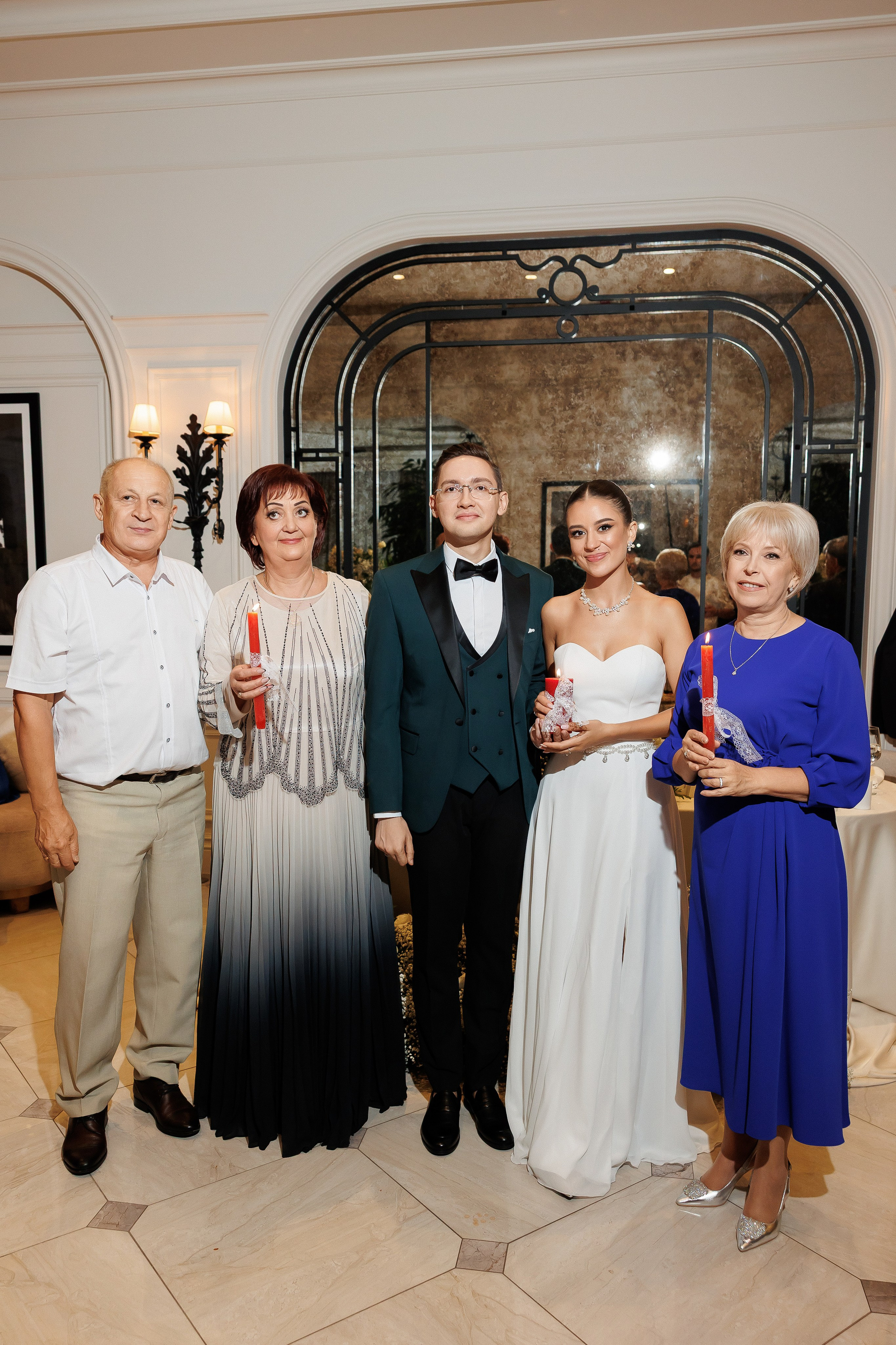 Serghei & Erica — Queen Residence. Servicii Foto și Video 067188353