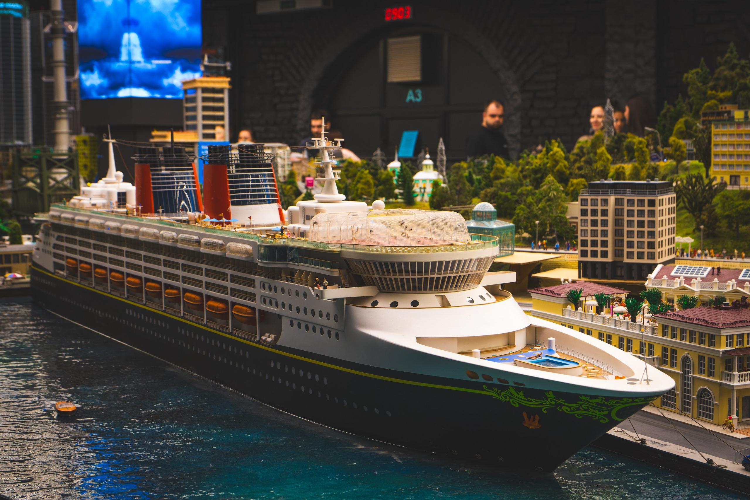 Puhkus Peterburis (Ermitaaž, Shadow muuseum, Grand Maket Venemaa, ArtMuza). Nebula 25 — Fotod teie hingele