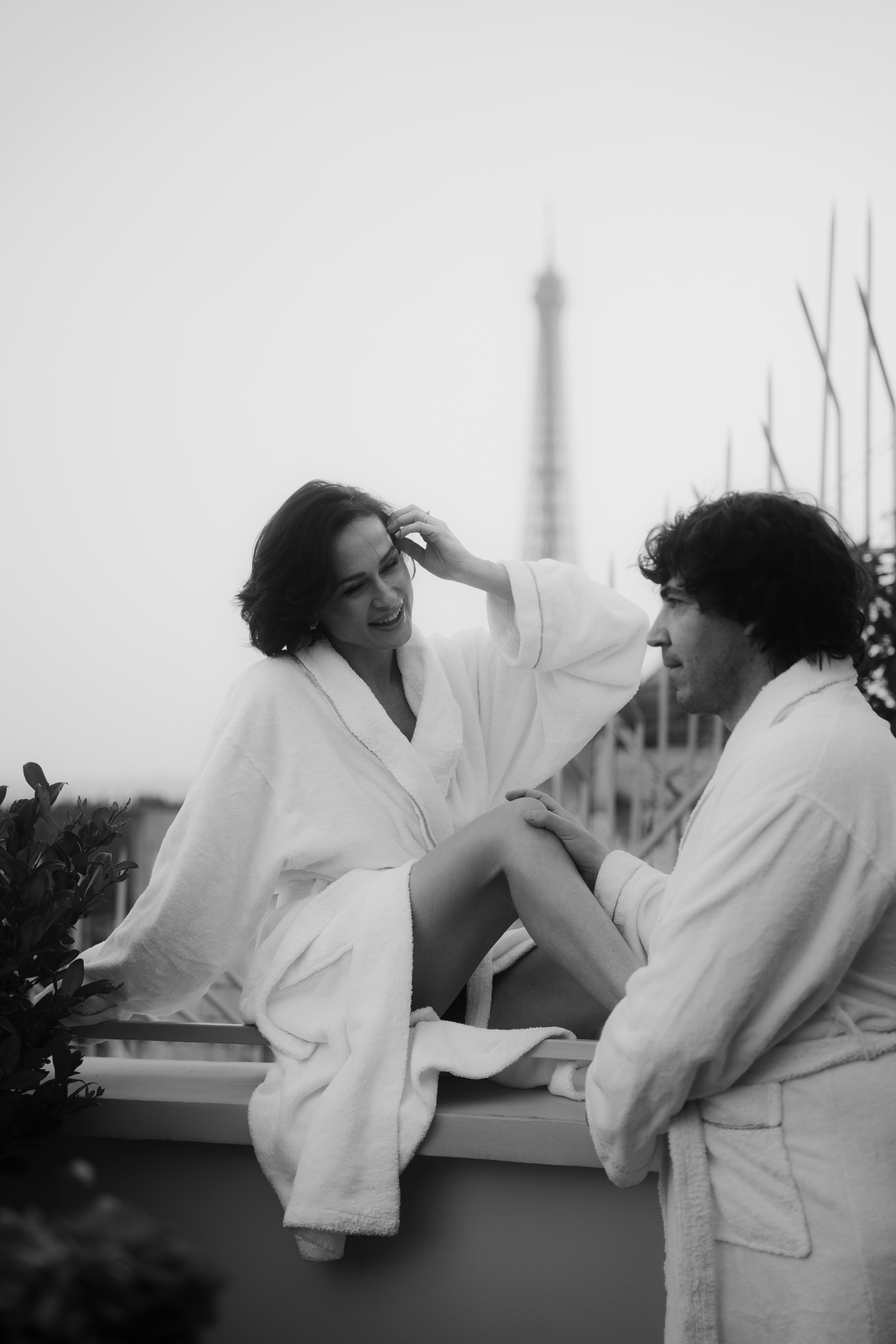 Ekaterina & Emanuele at Hôtel de Sers. Paris photographer — Polina Osipova