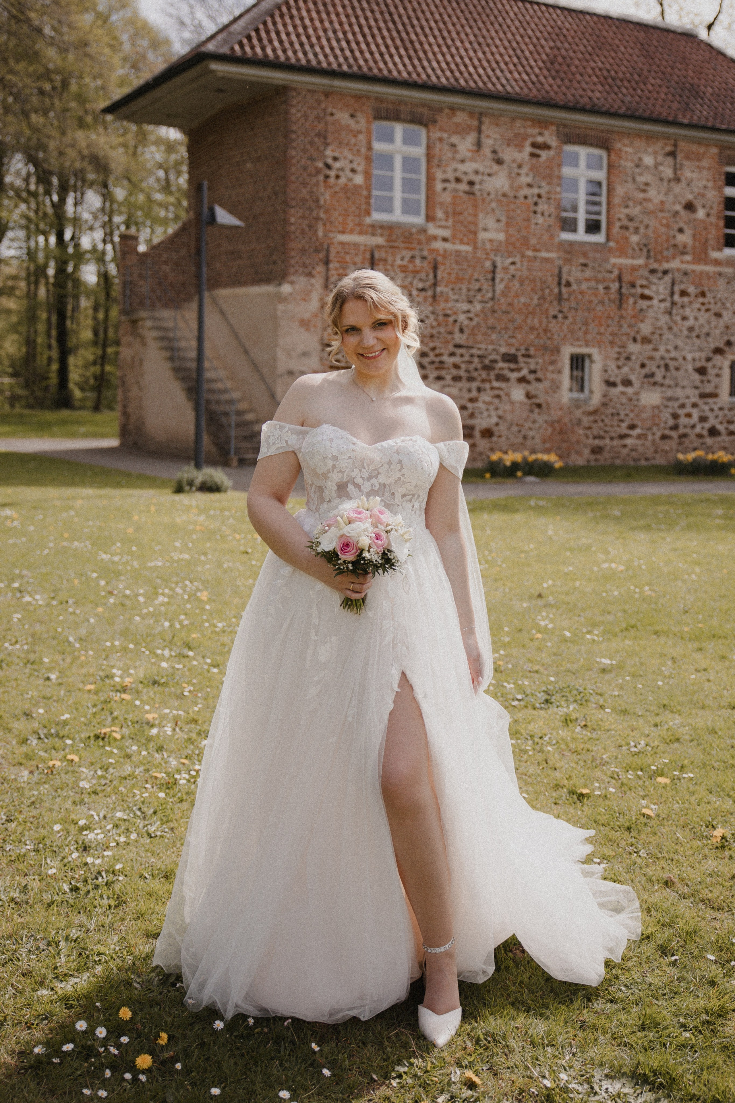 Lorena & Jan l Schloss Sythen. Hochzeitsfotografin Bochum | Halyna Reiche Fotografie NRW