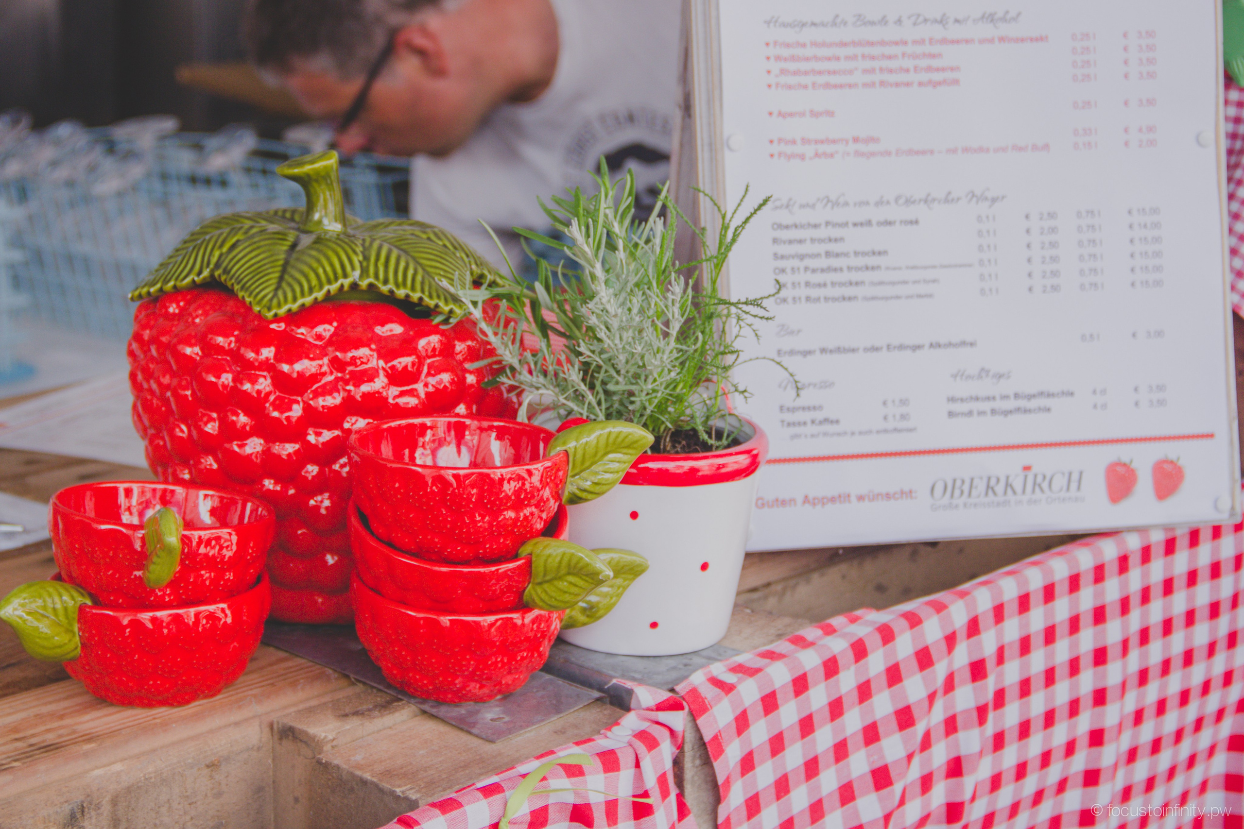 Oberkircher Erdbeerfest. Maria Chistyakovа — Fotografin in Karlsruhe, Baden-Baden und Umgebung