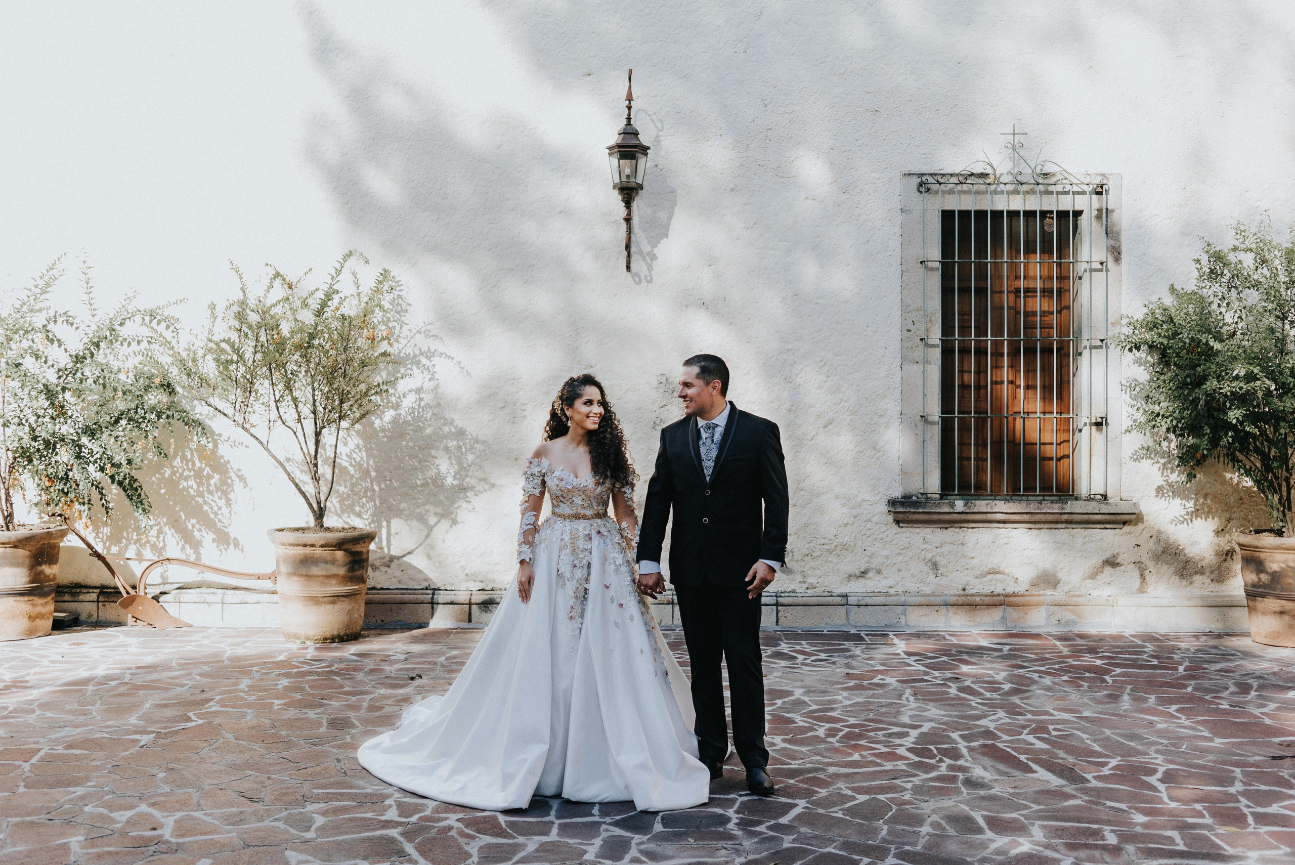 WEDDING PHOTOS. Wedding Photographer and Filmmaker in Guadalajara Mexico Abraham Linares