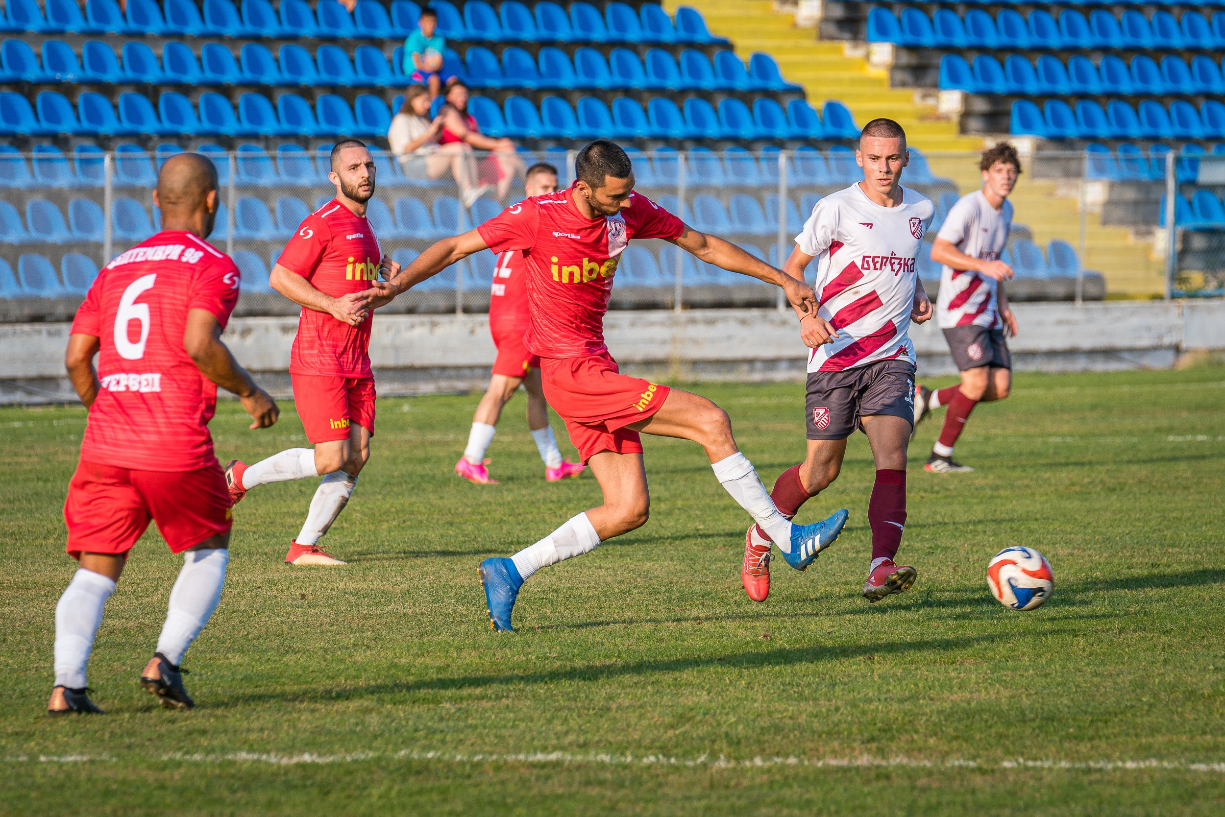 Event Lens Photo | @deevaden