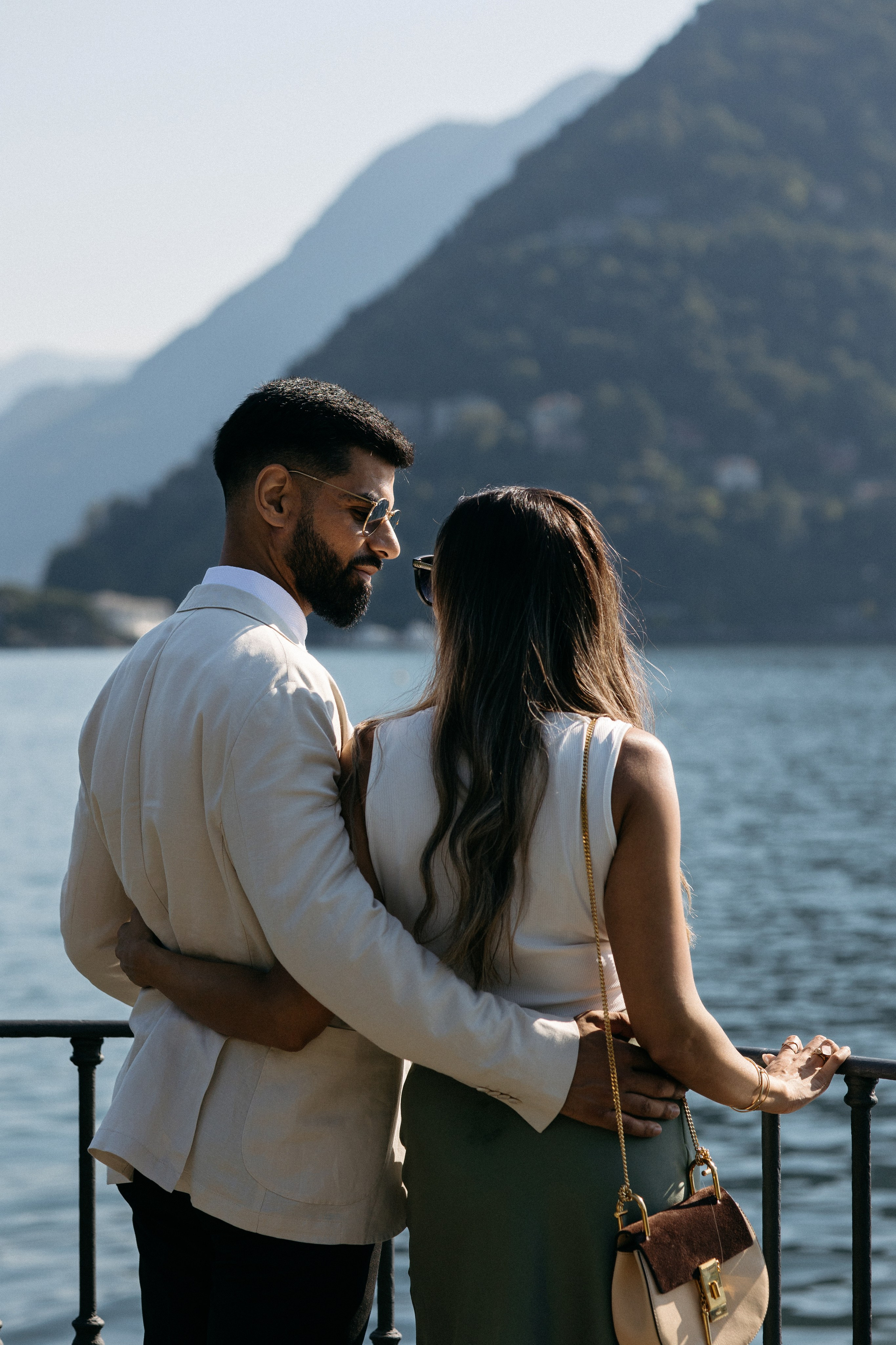 She said yes 💍. Wedding photographer in Italy