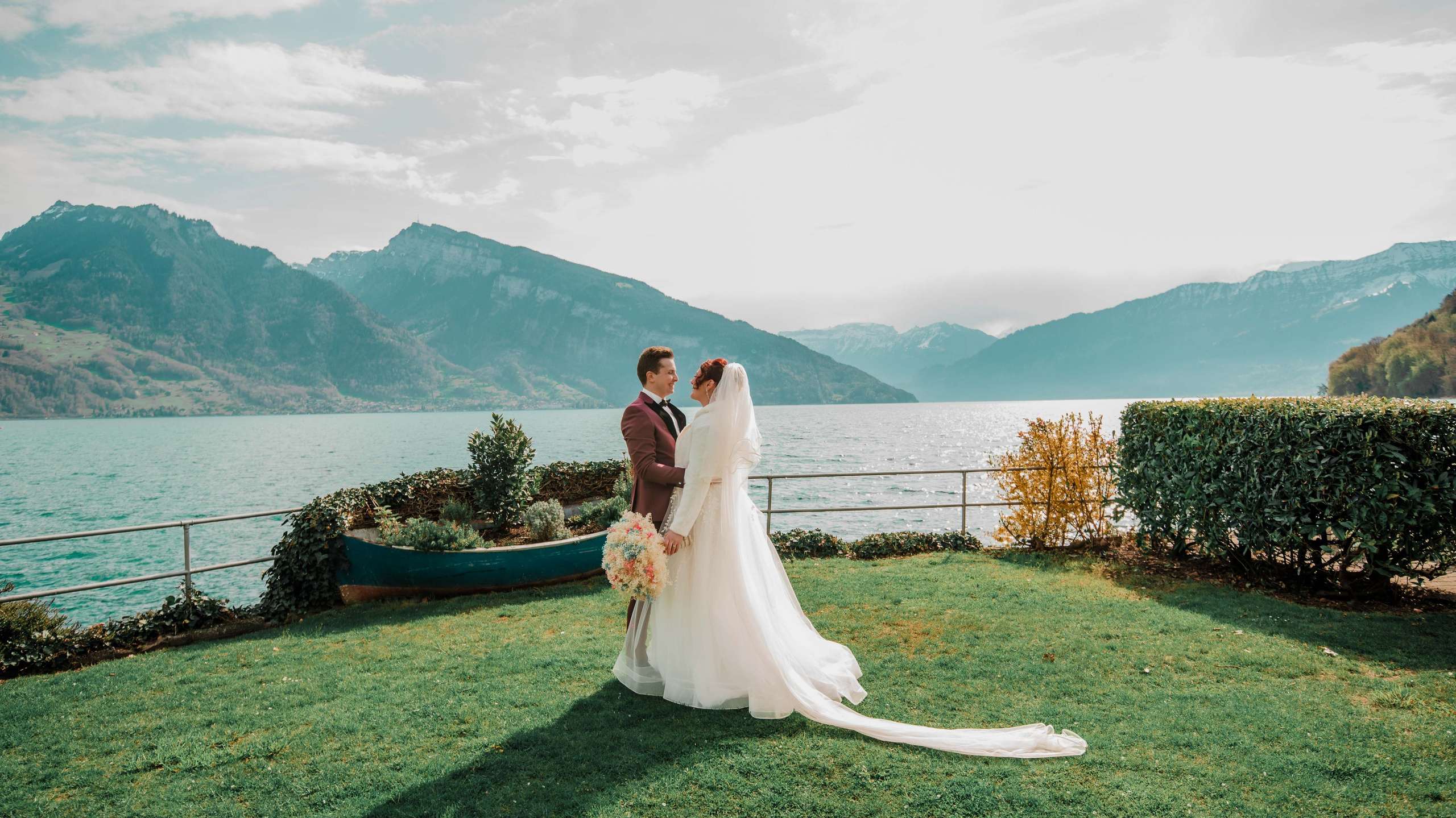 Hochzeit in Bern – Ella & Adrian. Authentische, emotionale, zeitlose Hochzeitsfotografie aus Albstadt