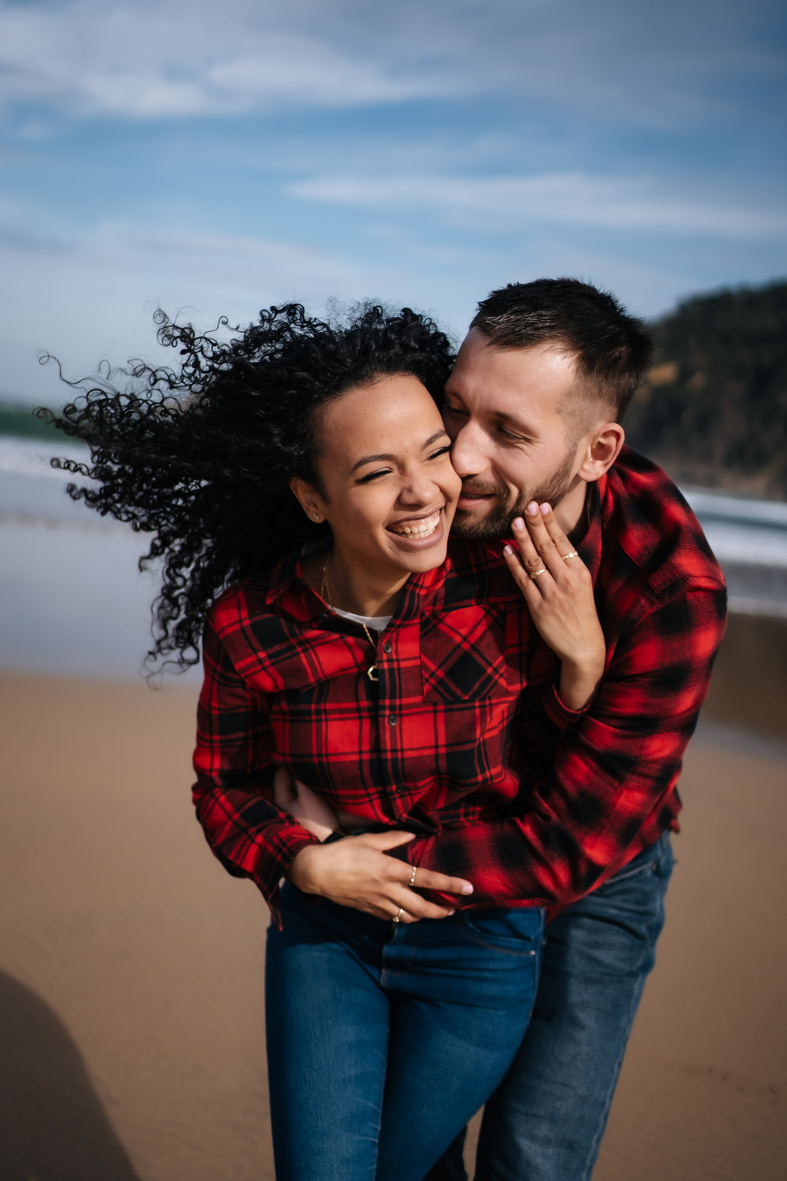V🤍R. Holigood foto y video reportaje de bodas en San Sebastián y Europa