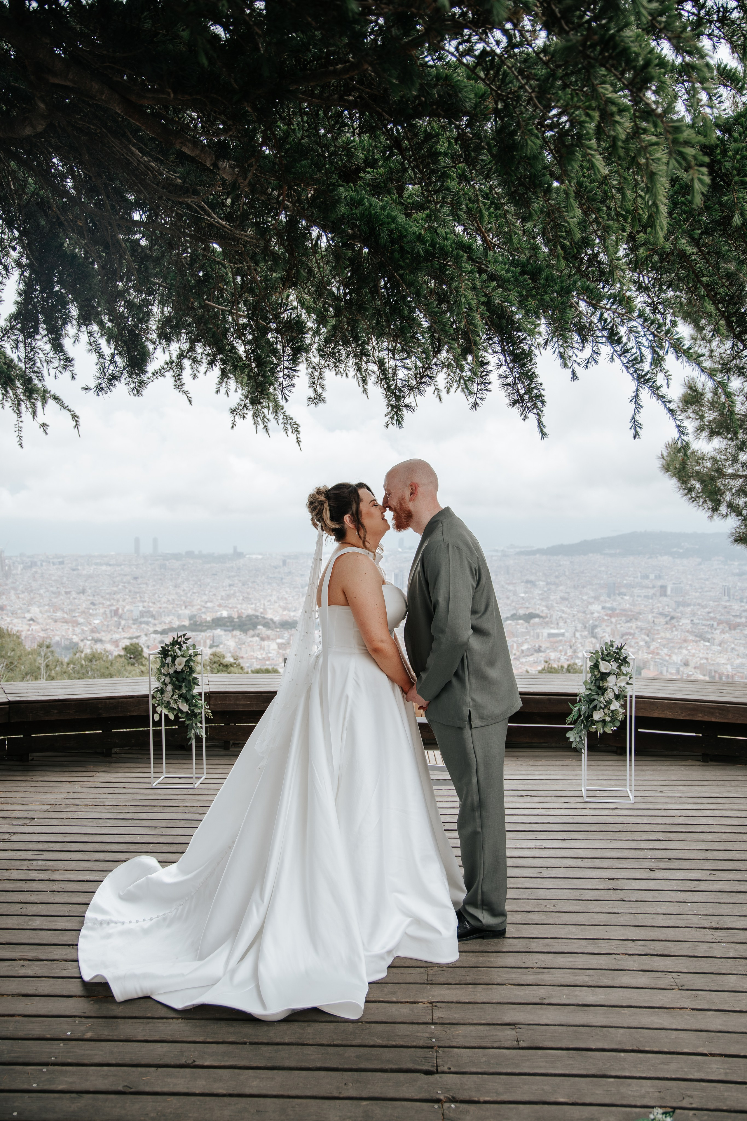Sophie & Corey, 02/05/2026, Observatorio de Fabra, Barcelona. Fotógrafa de bodas en Girona, Costa Brava | Wedding Photographer Evgenia Gruntovaya