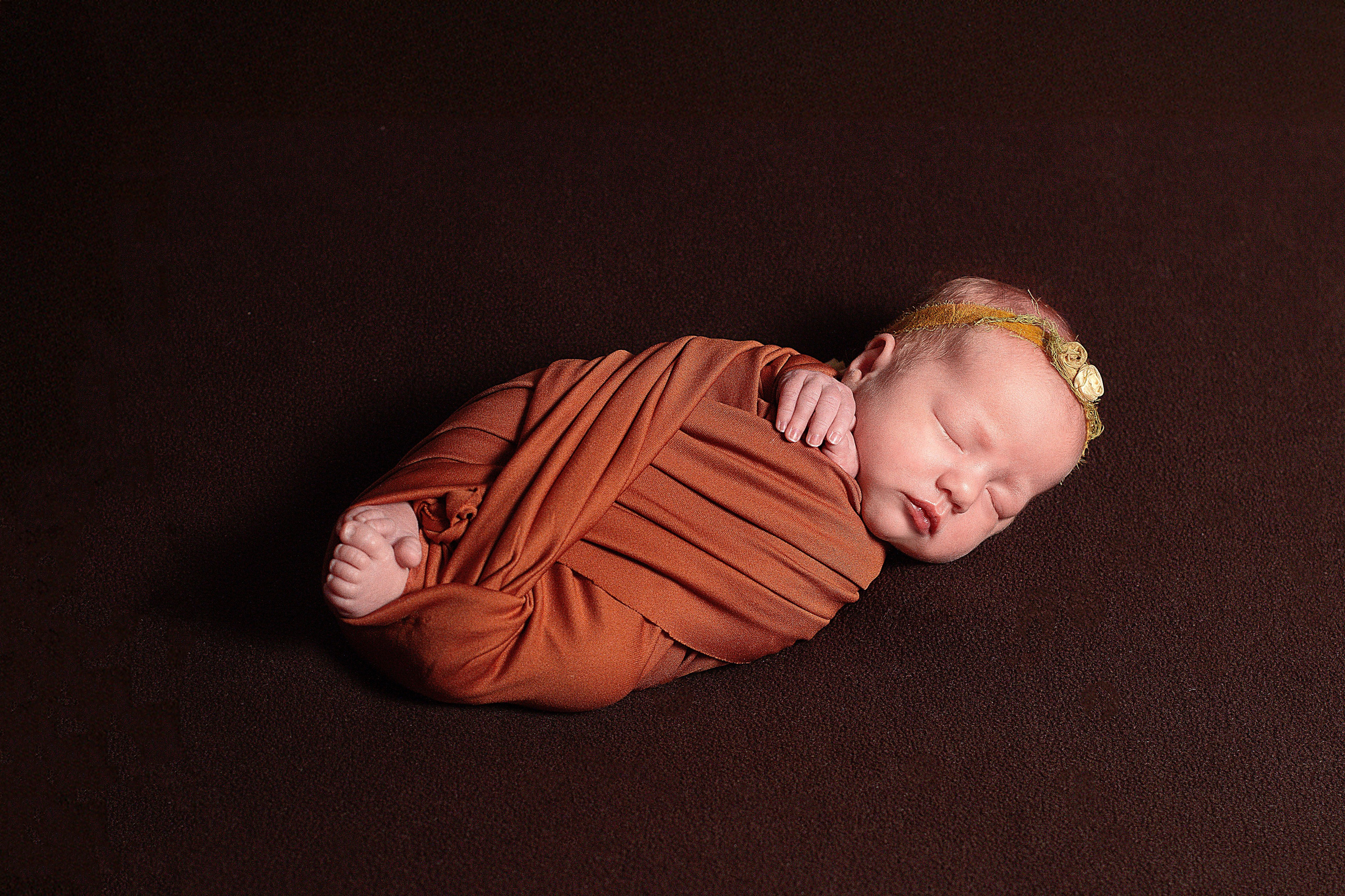 Newborn классическая. Детский и семейный фотограф в г. Бельцы