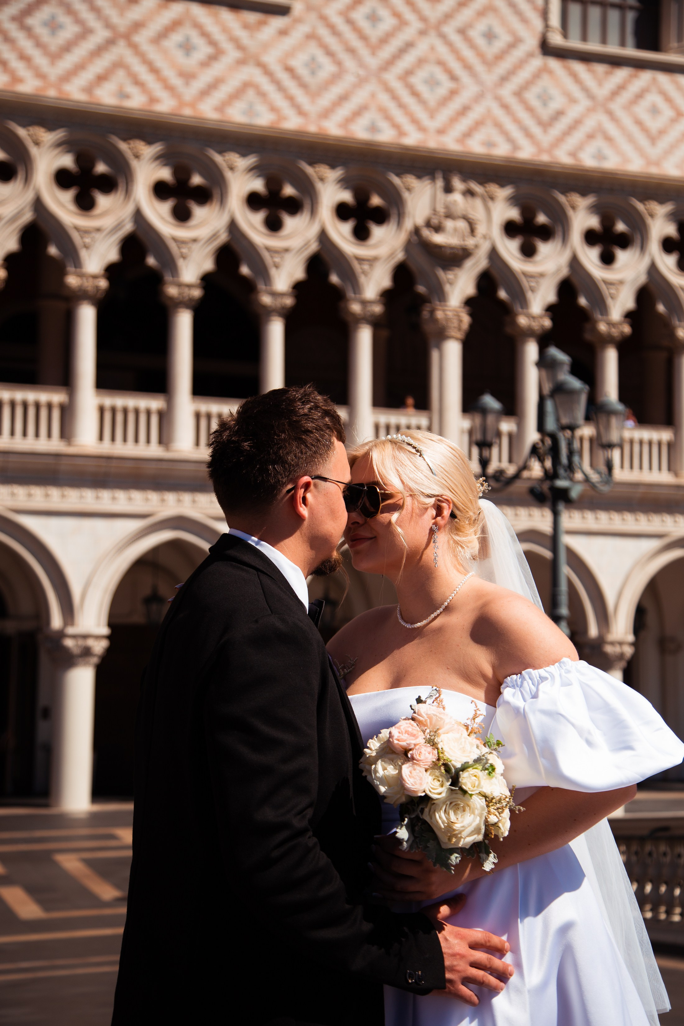 M&N. Wedding & elopement photographer Viktoriya Kravtsov. Las Vegas