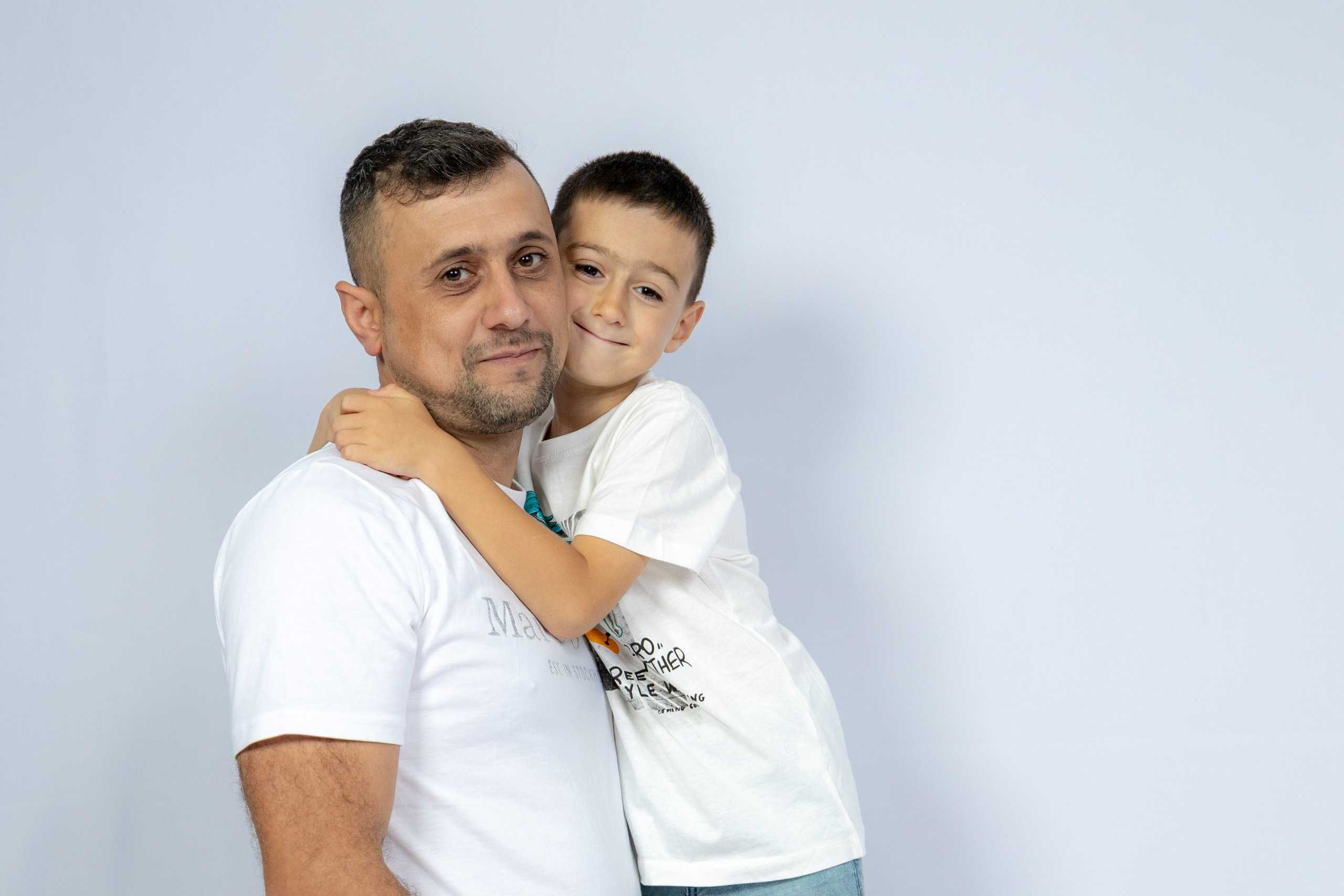 Fotografie cu suflet – Amintiri care trăiesc peste timp. ---- Fotografie mit Herz – Erinnerungen, die bleiben. Fotograf familie, mini studio, evenimente, botez, majorat