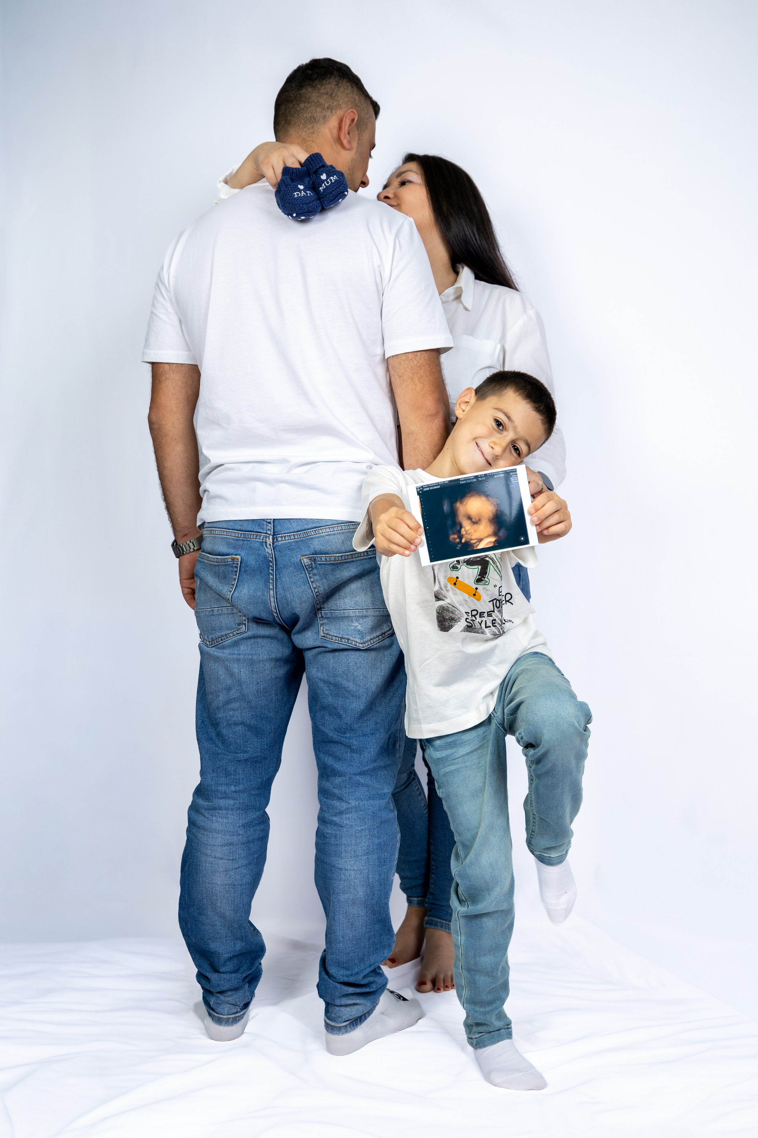 Fotografie cu suflet – Amintiri care trăiesc peste timp. ---- Fotografie mit Herz – Erinnerungen, die bleiben. Fotograf familie, mini studio, evenimente, botez, majorat