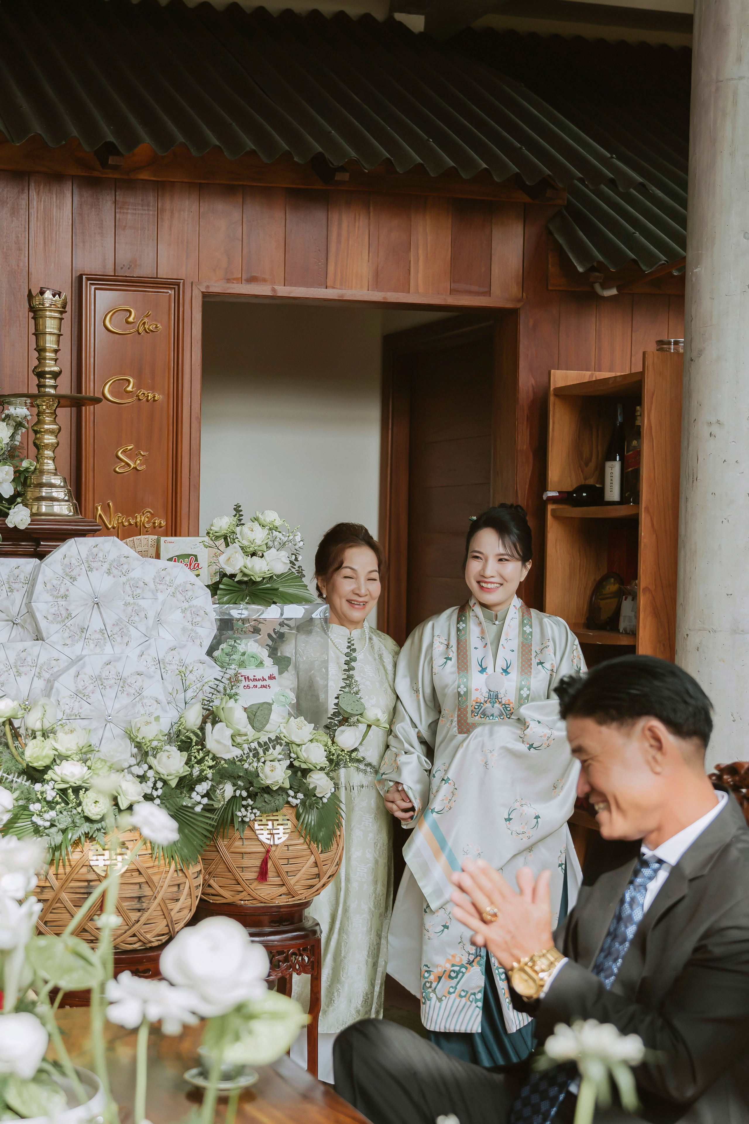 AMI & KEN. WEDDING PHOTOGRAPHER IN VIETNAM