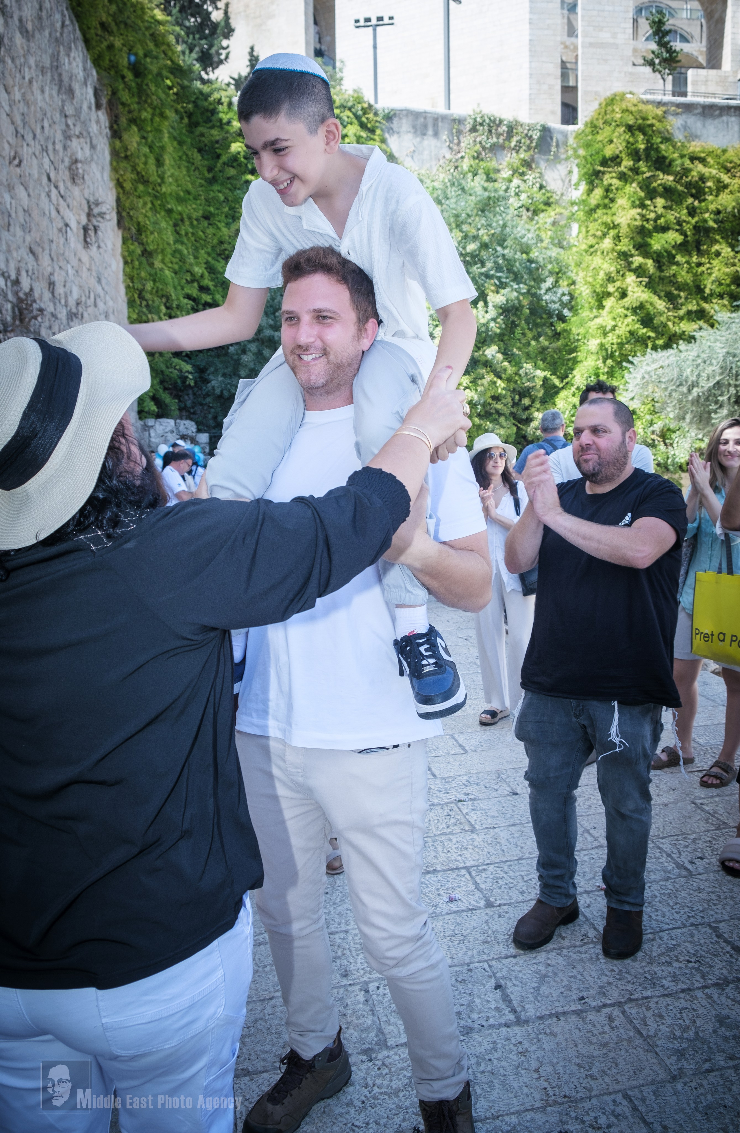 Lior & Avi … Jerusalem…. Middle East Photo Agency — Photography & Event Magnets — סוכנות צילום והדפסת מגנטים לאירועים