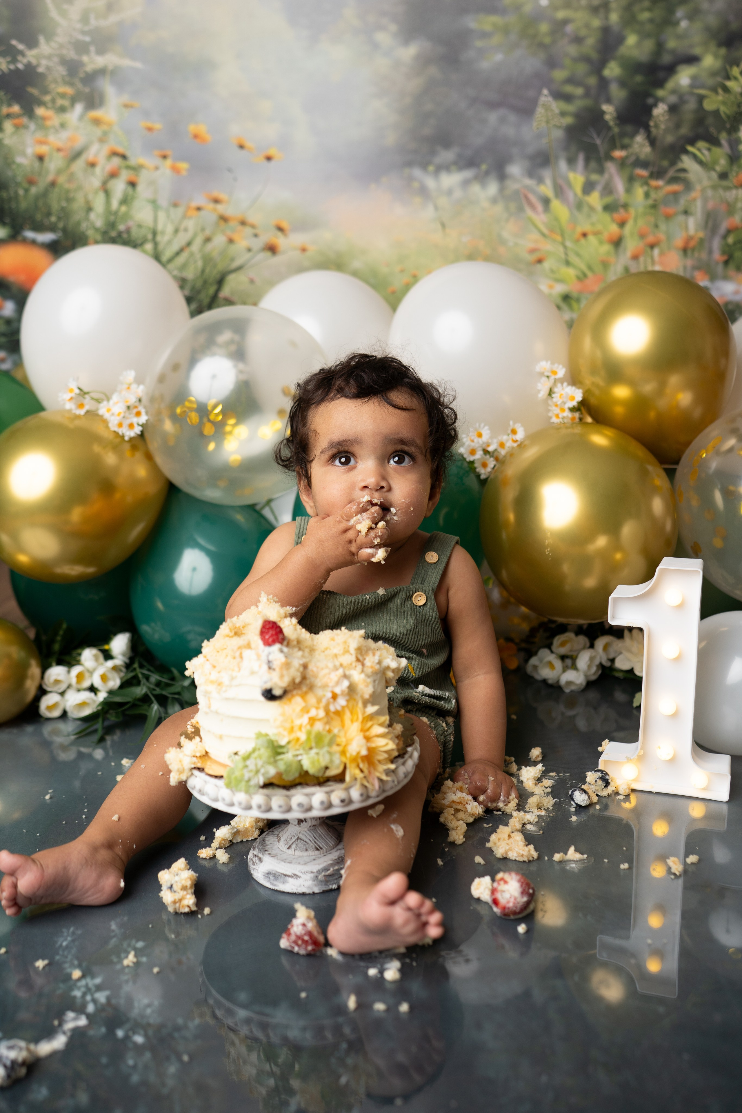 Cake Smash. Maternity, family and newborn photography in San Francisco Bay Area