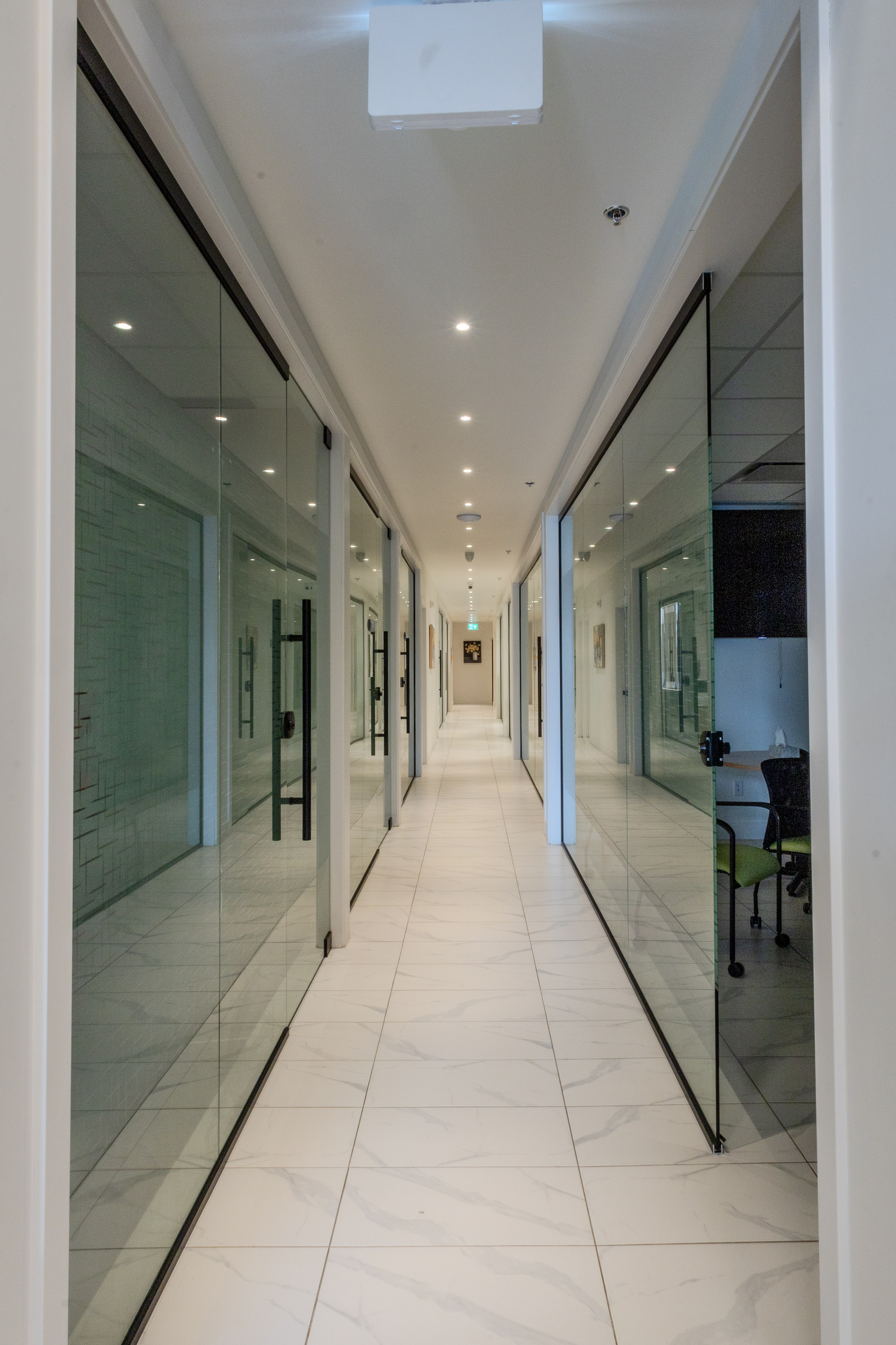 REAL ESTATE & COMMERCIAL PHOTOGRAPHY — EDMONTON. Prived Creation