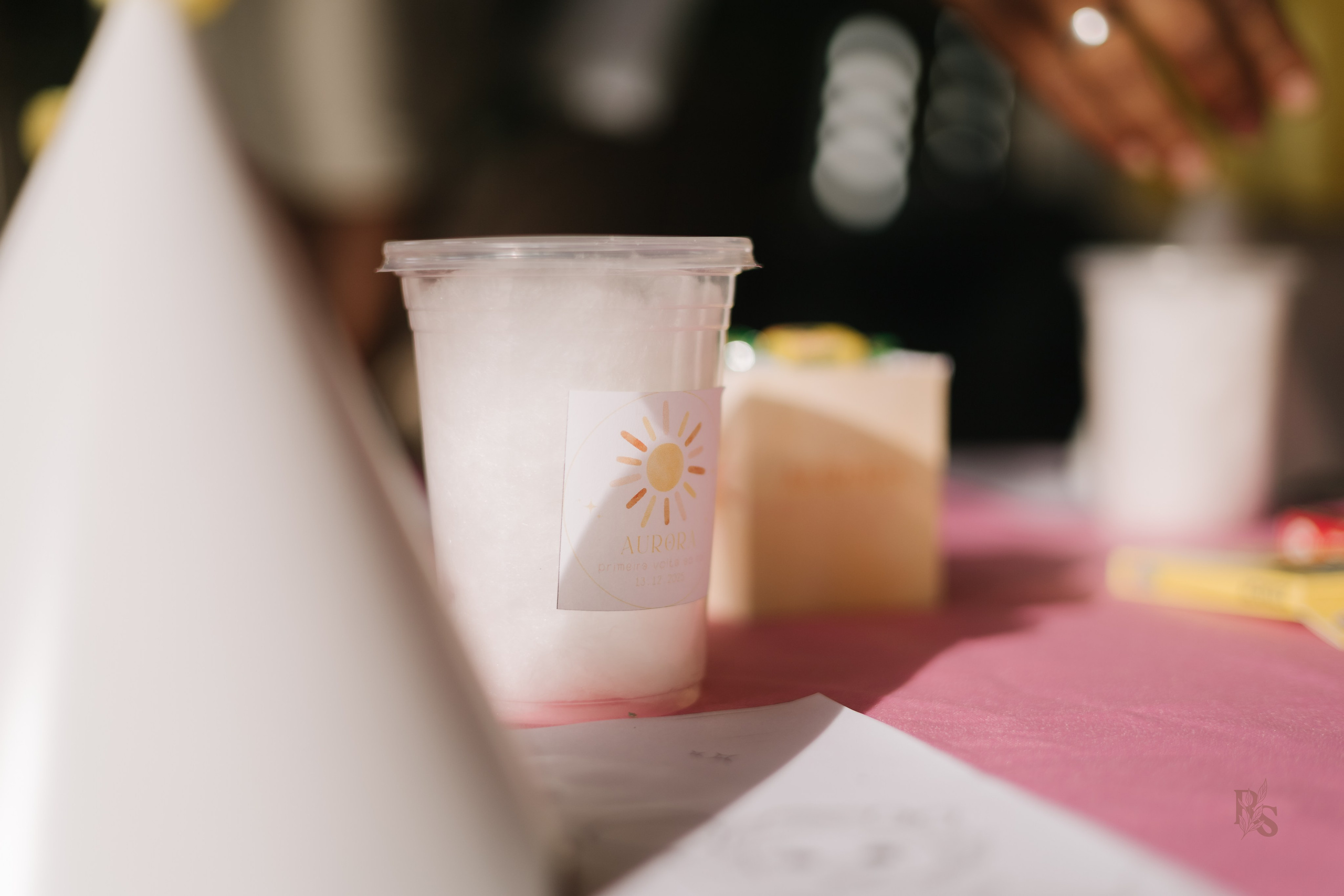 Aurora — 1 ano. Fotógrafo Richard Silvestre — Casamentos na Bahia