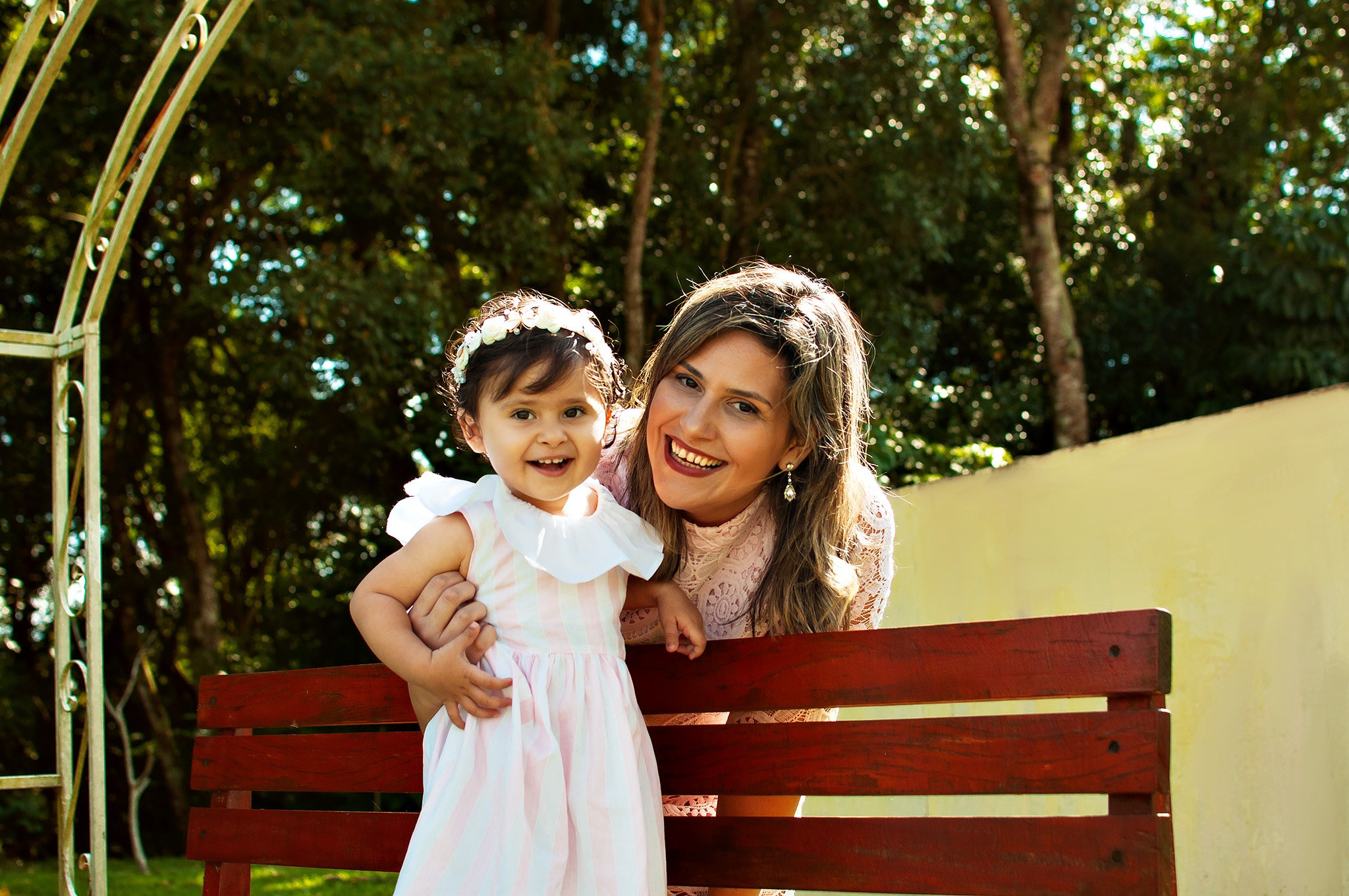 Gabriela e Antonella. Fotografia artistica, corporativa, familia em São Paulo