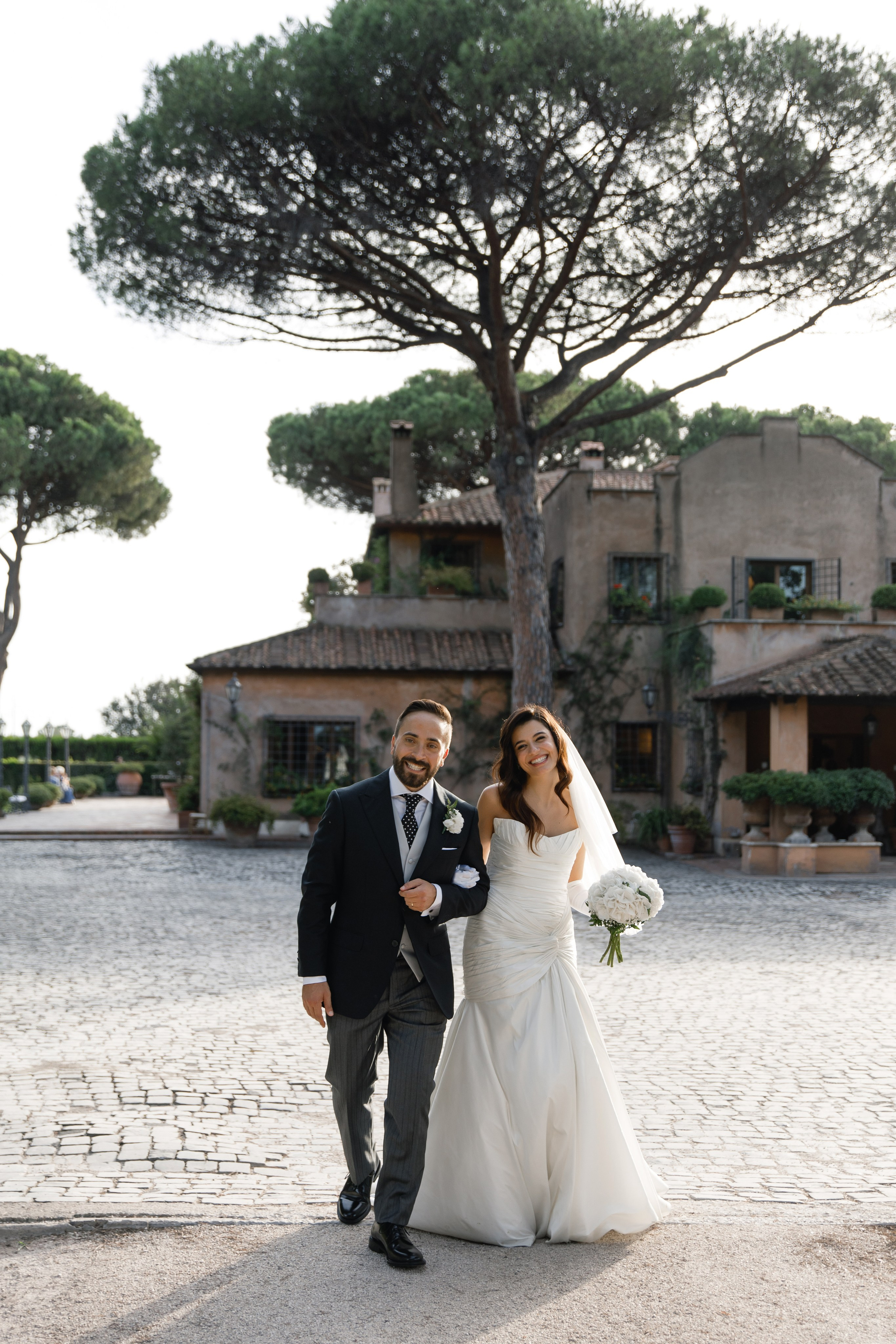 Wedding photographer Italy Rome, Tuscany, Lake Como, Sicily, Puglia. Wedding Photographer Rome Tuscany Como Sicily Puglia Amalfy Italy- Oksana Savenchuk