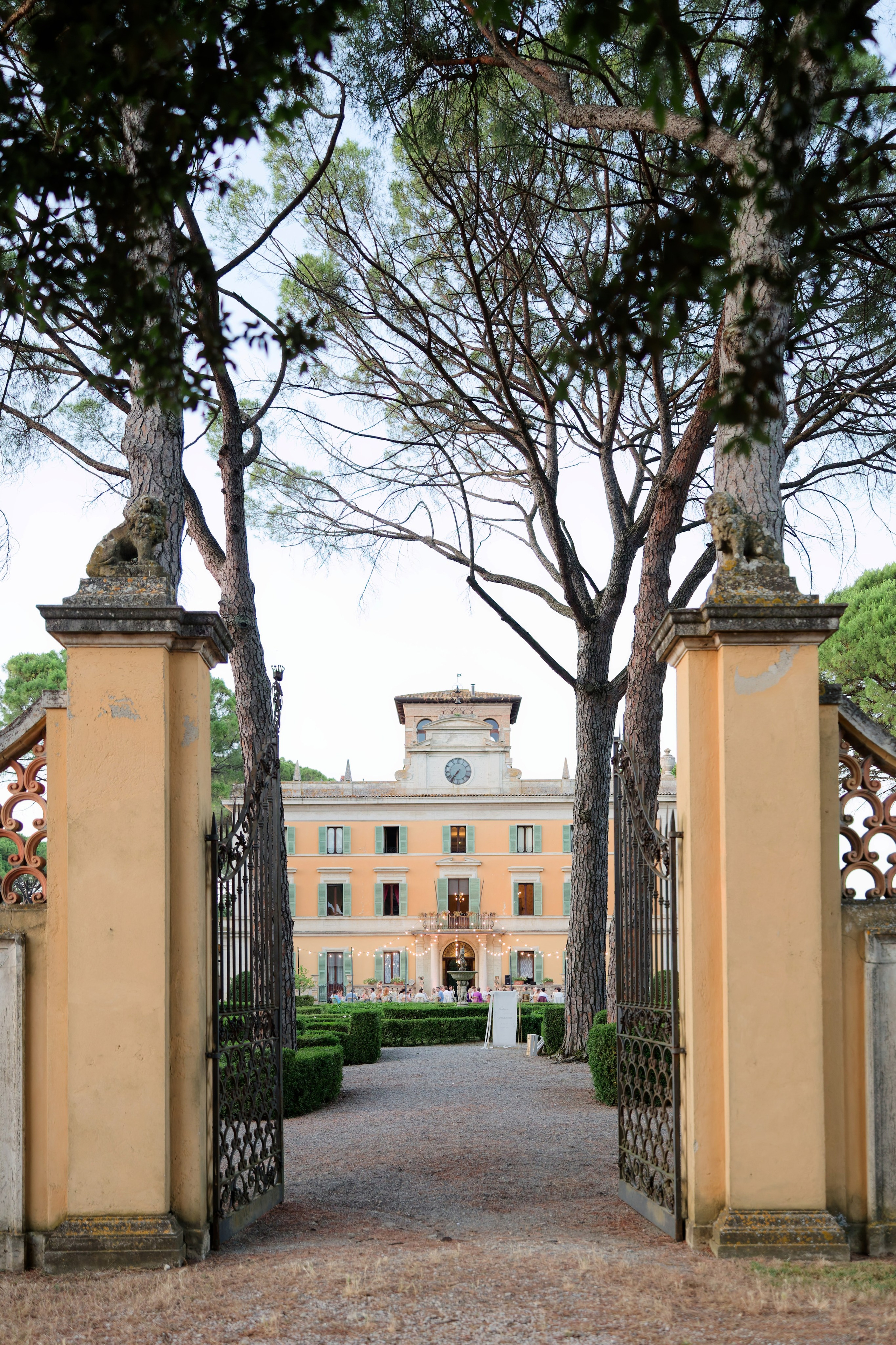 Wedding at La Torre di Pila, Umbria, Italy