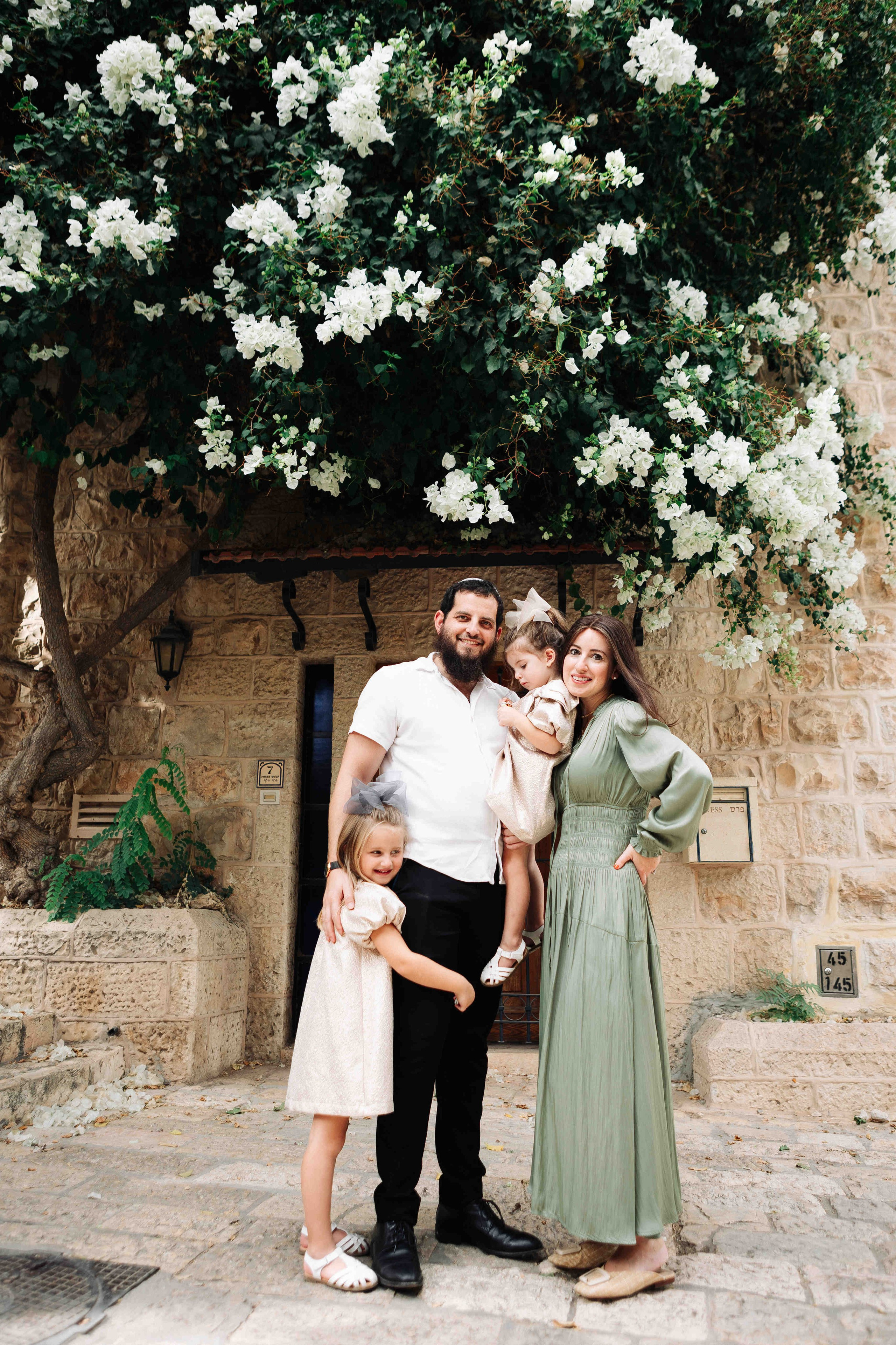 BEAUTIFUL FAMILY PHOTOSESSION. PHOTOGRAPHER IN ISRAEL