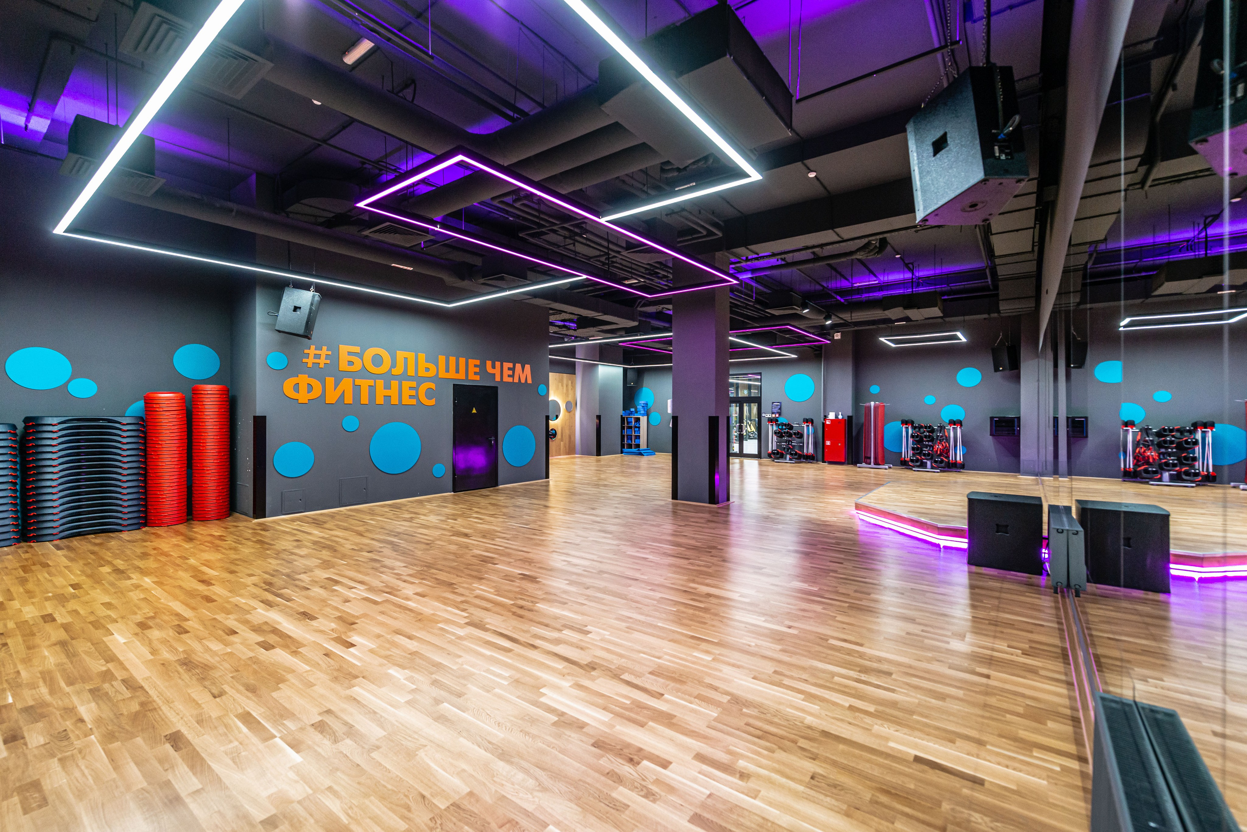 Фитнес-клуб DDX Fitness в Жулебино. ФОТОГРАФ МЕКСИКА КИНТАНА-РОО