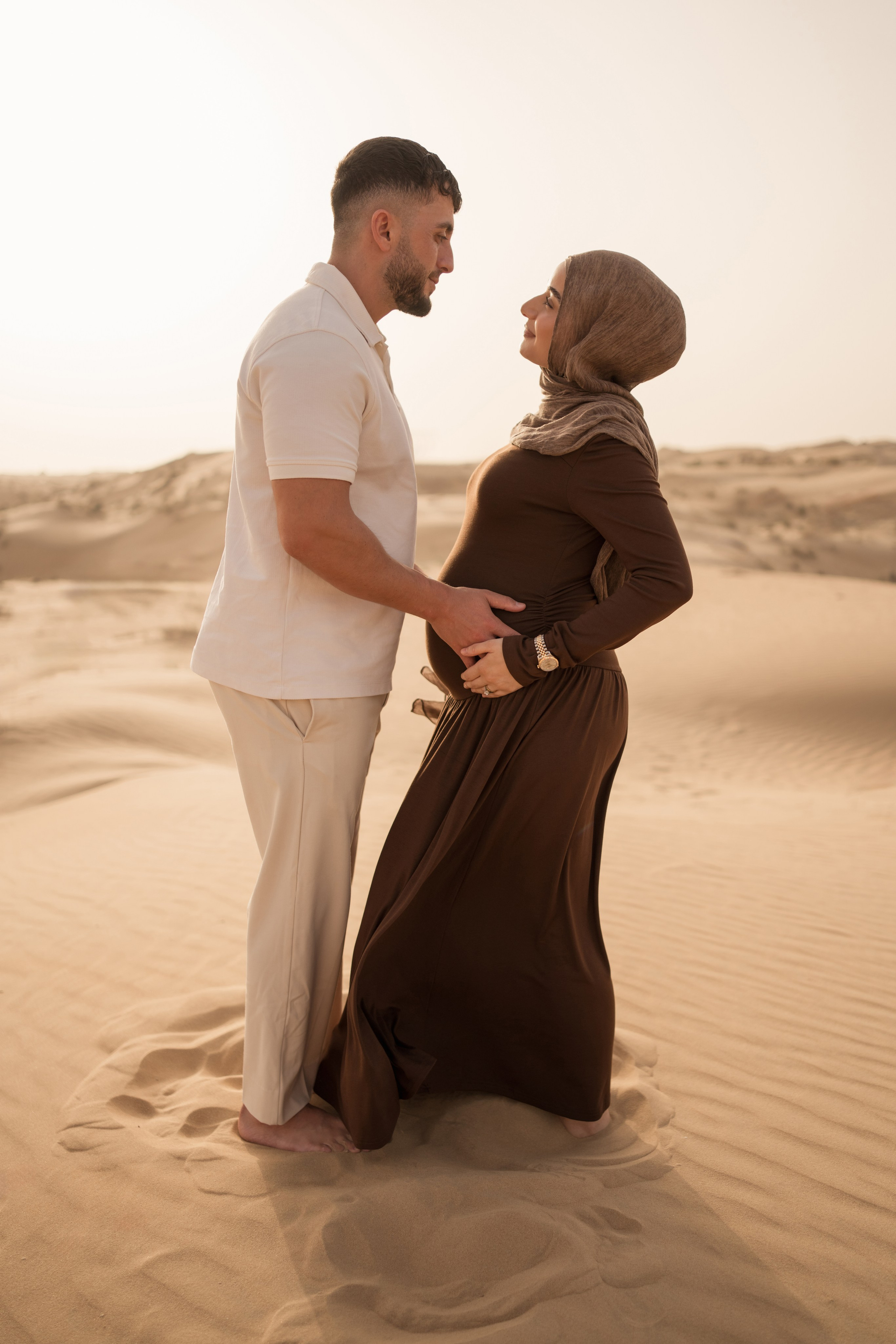 Whispers of love. Angela Iakovleva — Family Photographer in Dubai