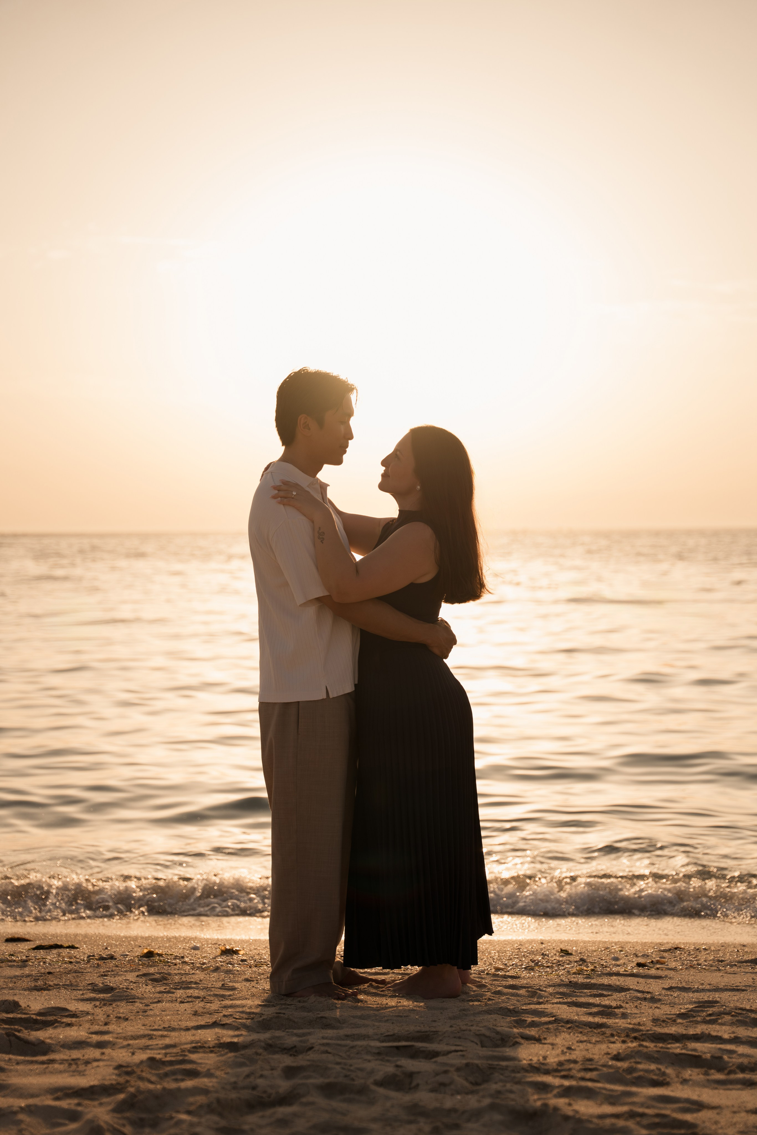 Together by the Sea. Angela Iakovleva — Family Photographer in Dubai