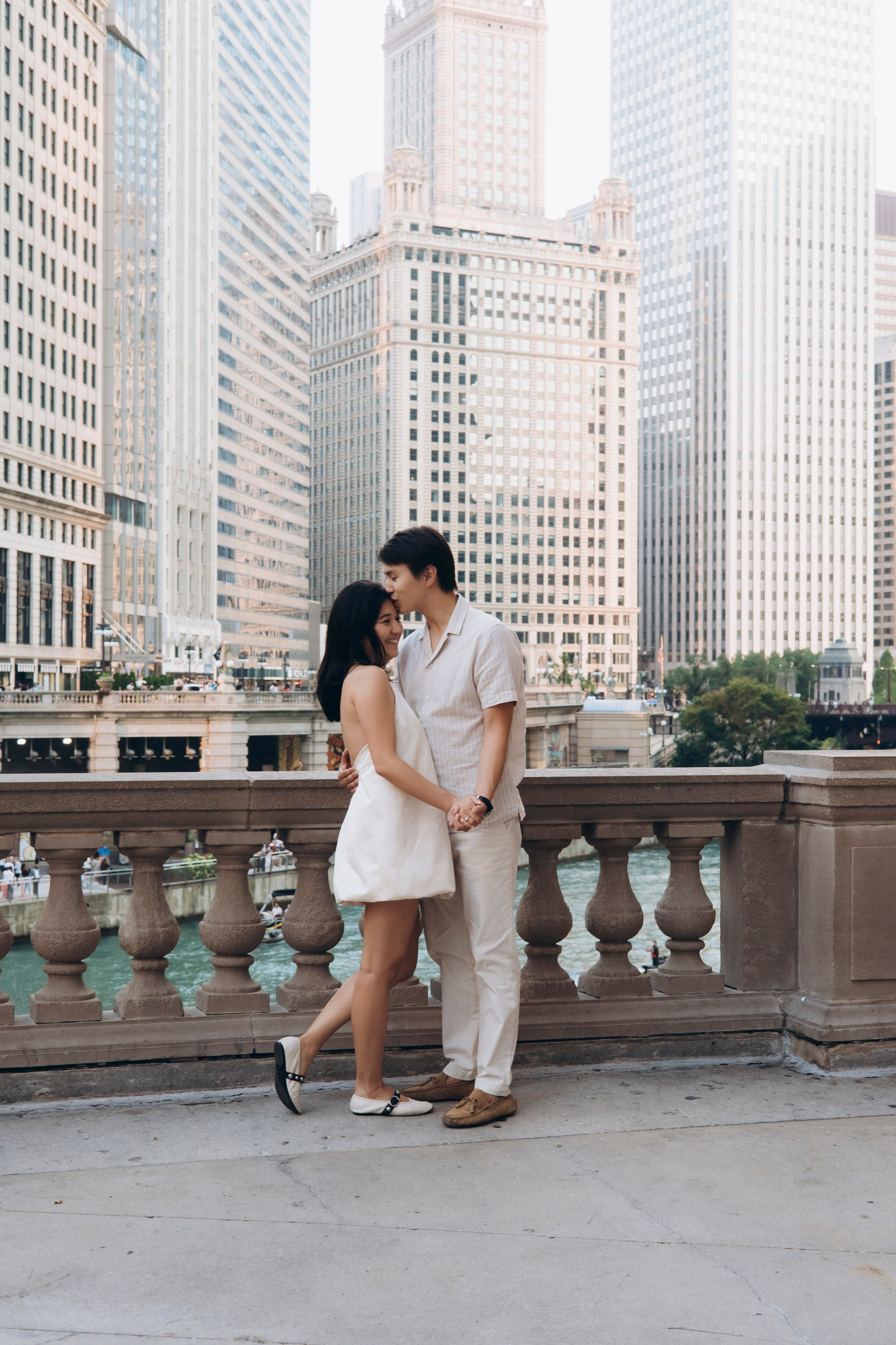 Downtown Chicago Couples Session — Chicago Photographer — Margarita Chudinova