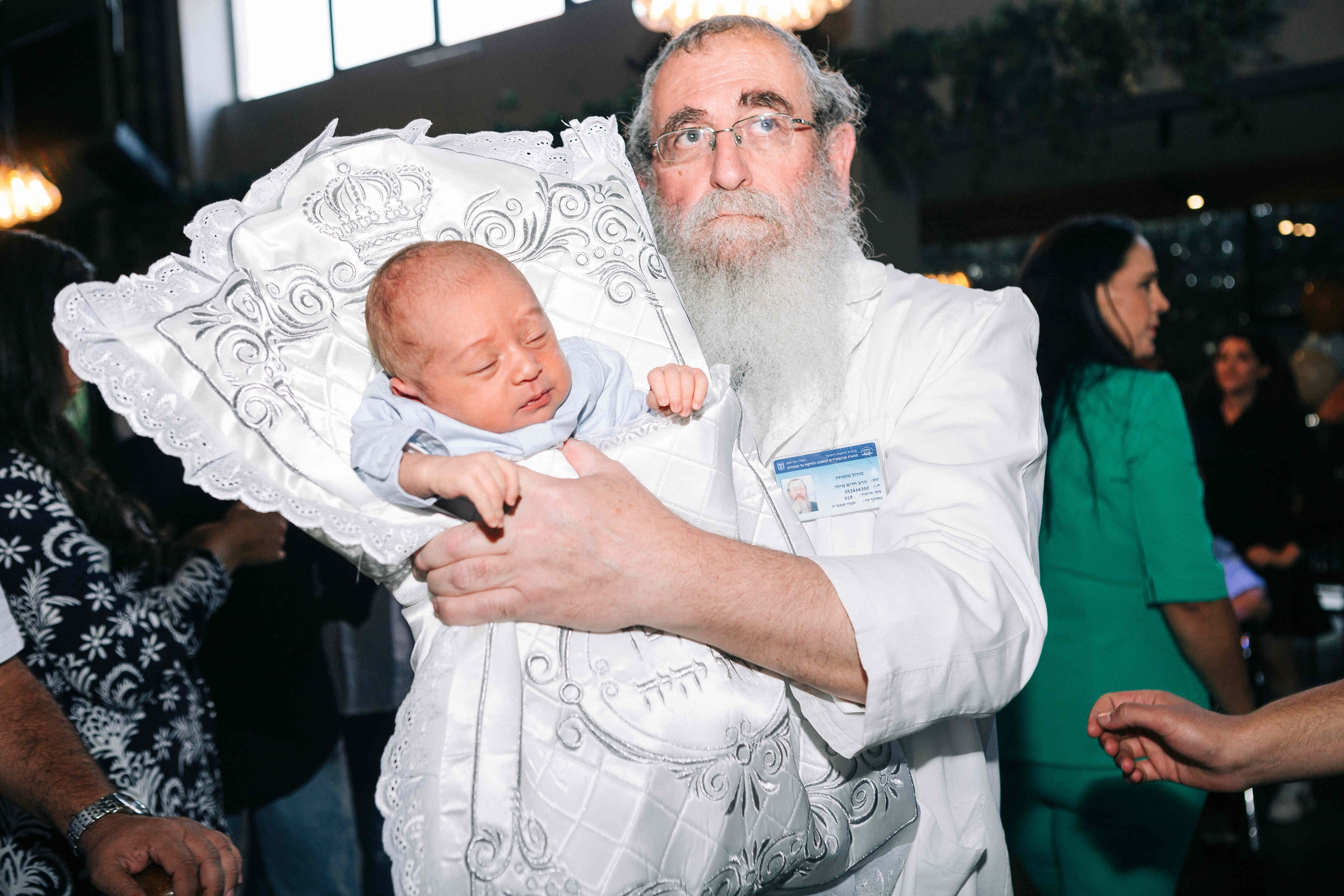 BRIT MILA (BIG EVENT). PHOTOGRAPHER IN ISRAEL