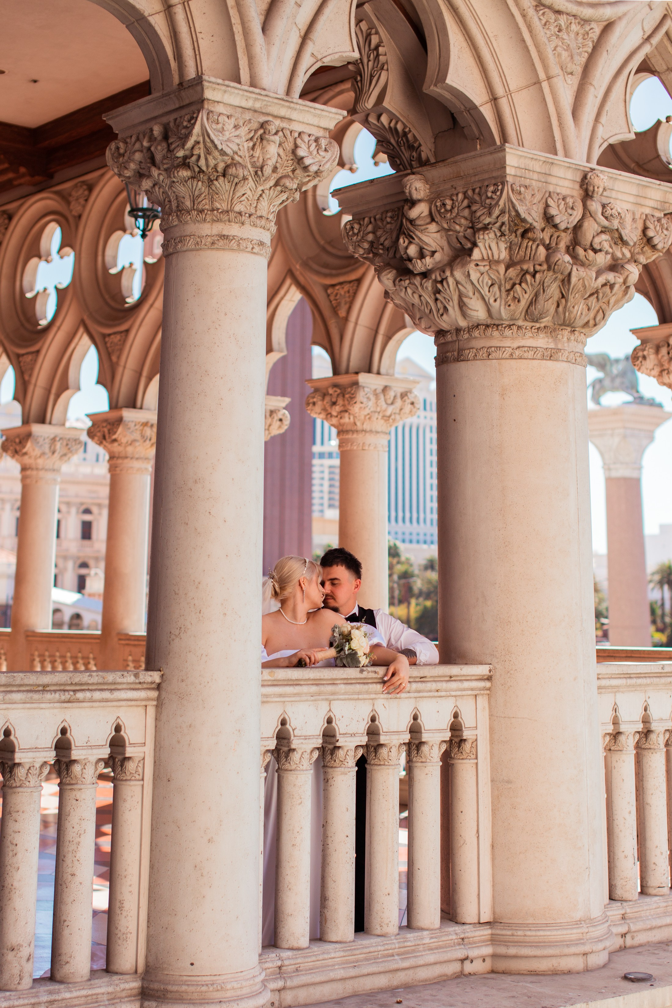 M&N. Wedding & elopement photographer Viktoriya Kravtsov. Las Vegas