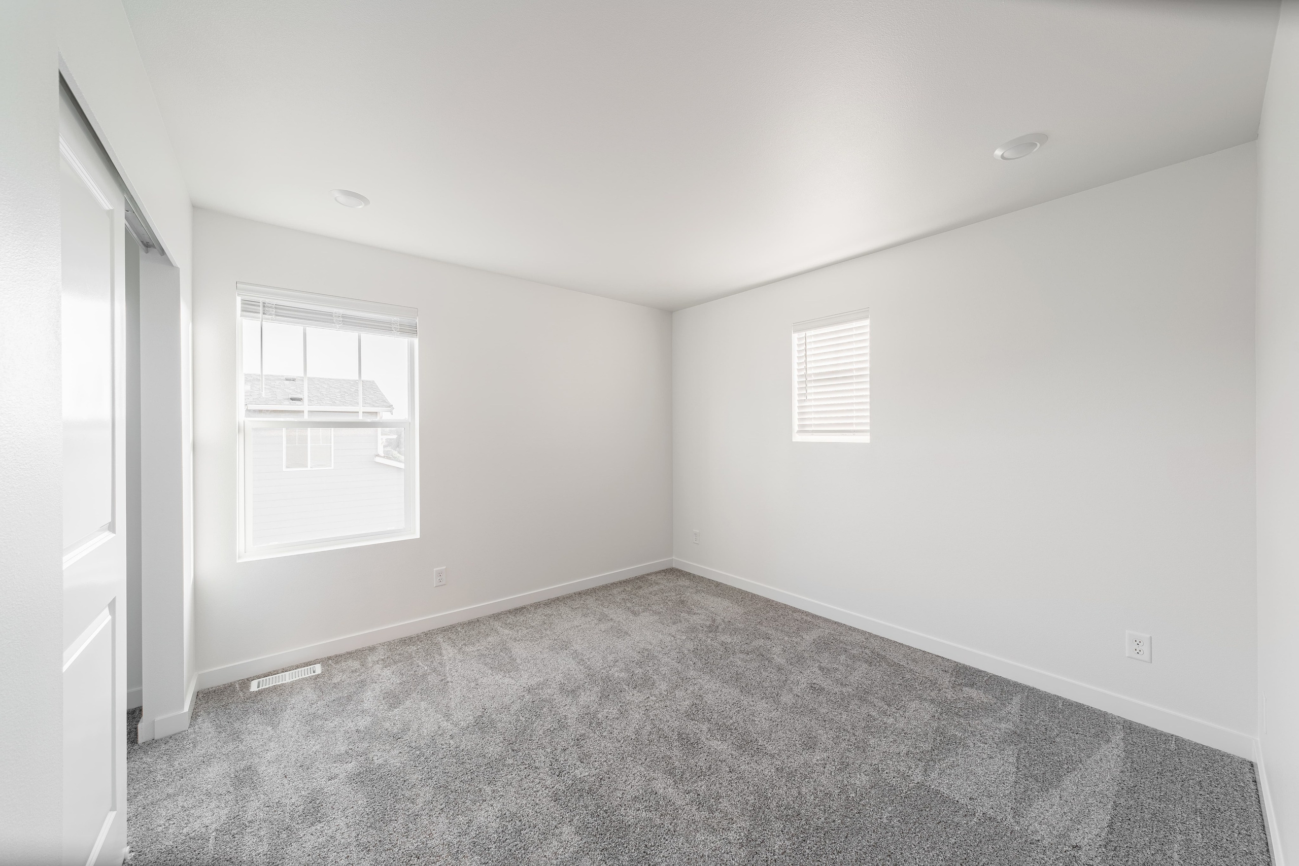 Real Estate photography. Washington state. EVAN ARISTOV WEDDING PHOTOGRAPHY — Seattle Wedding Photographer