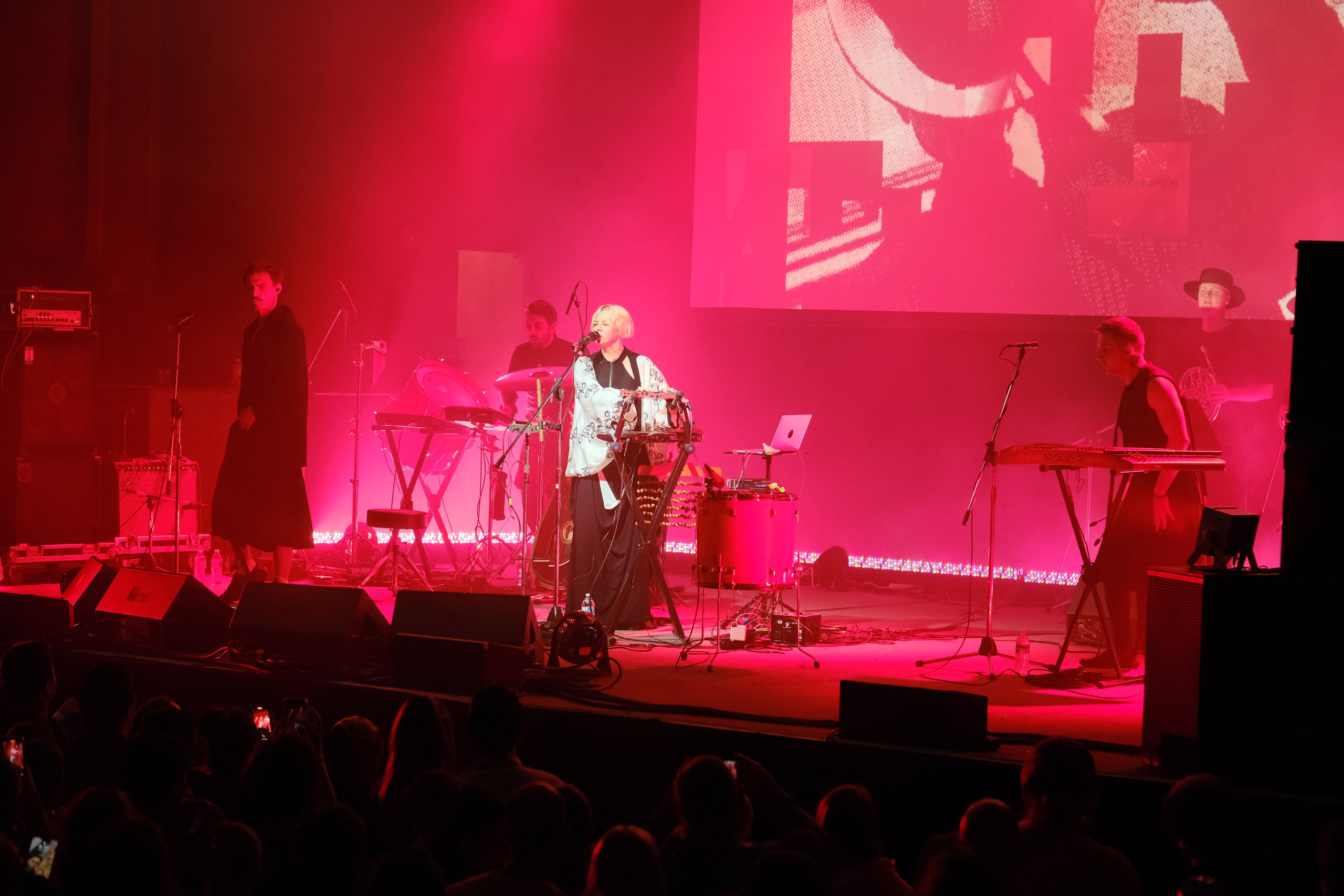 ONUKA. Reportage concert portrait photography in the San Francisco Bay Area