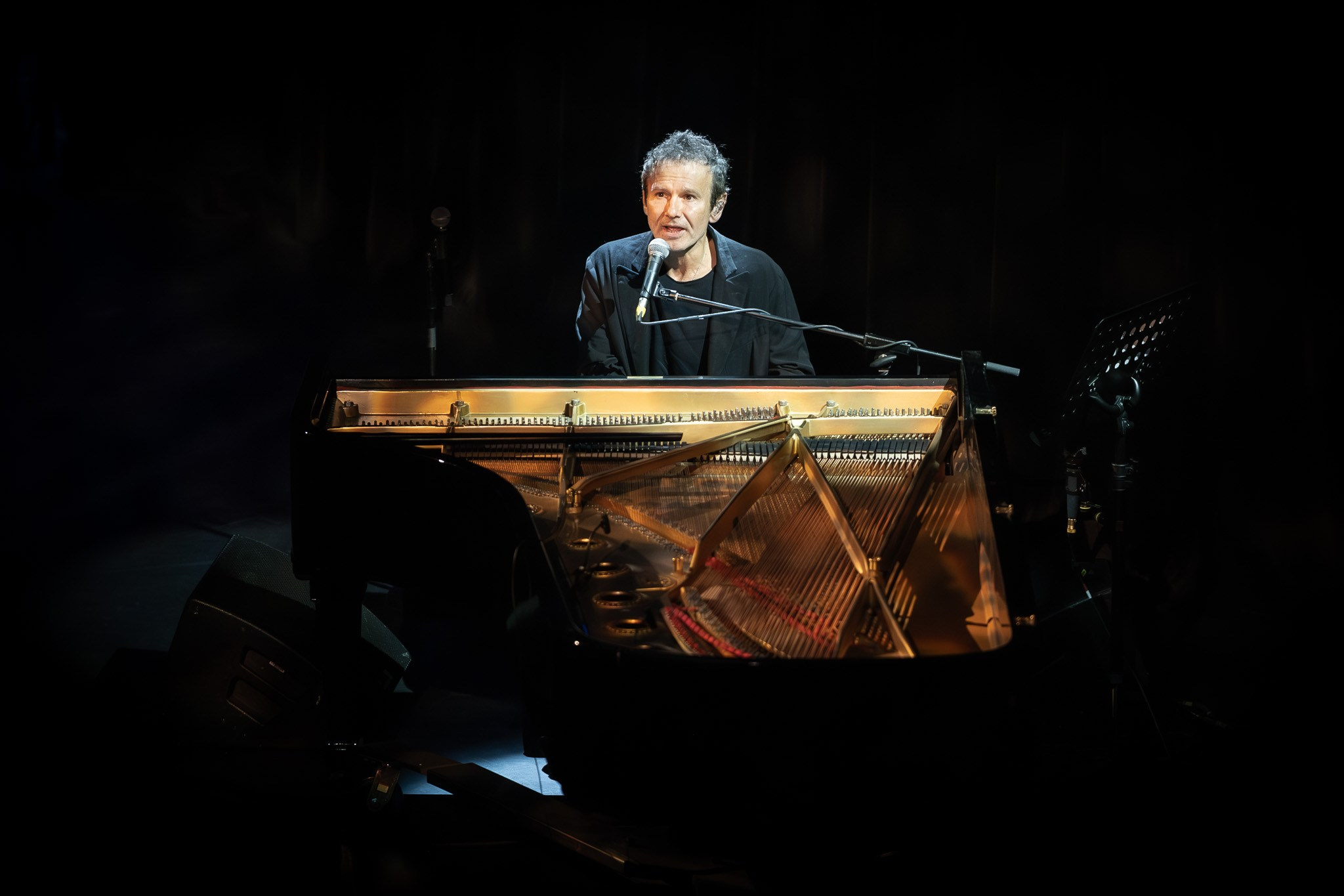 SLAVA VAKARCHUK / LOS ANGELES / 2025. Reportage concert portrait photography in the San Francisco Bay Area