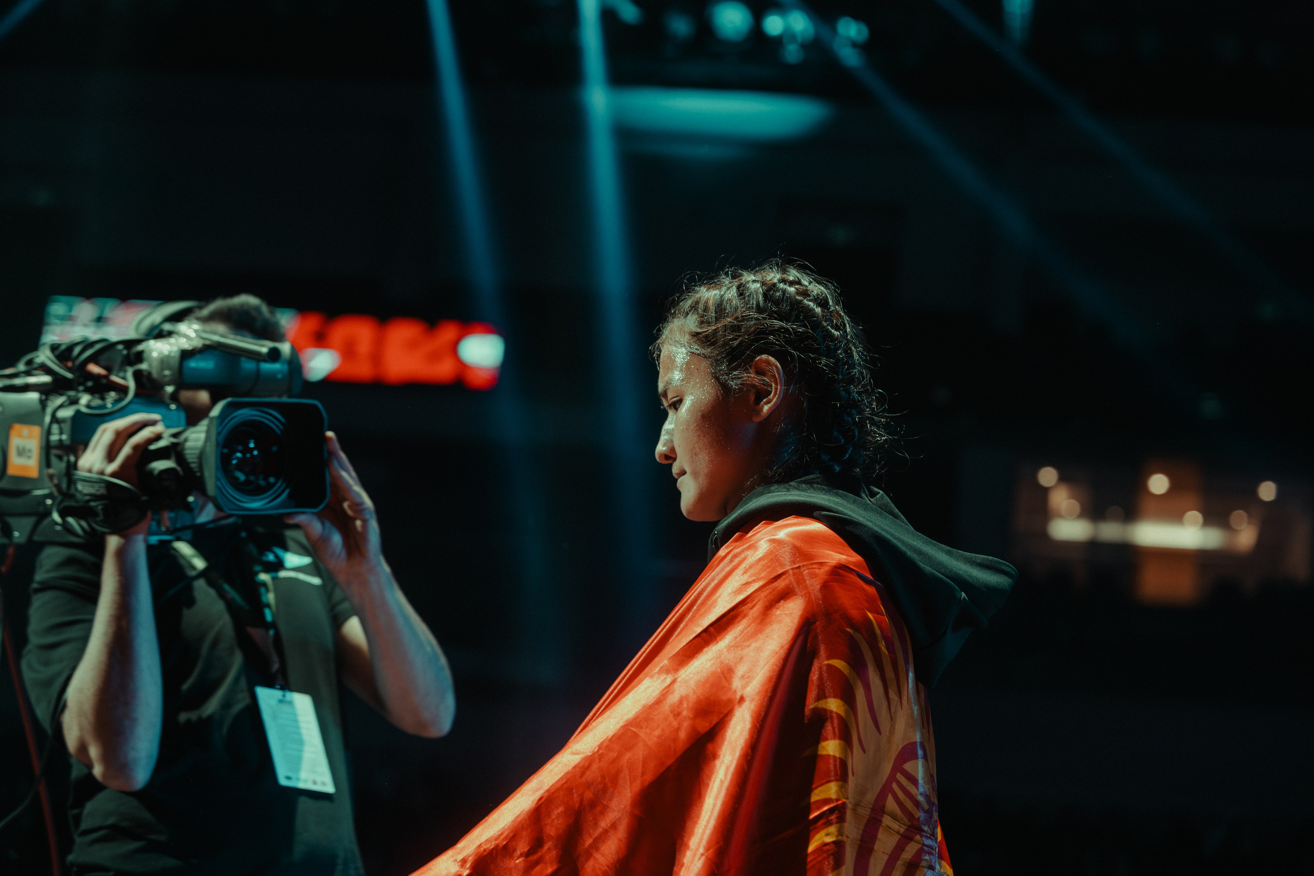 R1Z1N. Commercial and Event photographer Eltaj