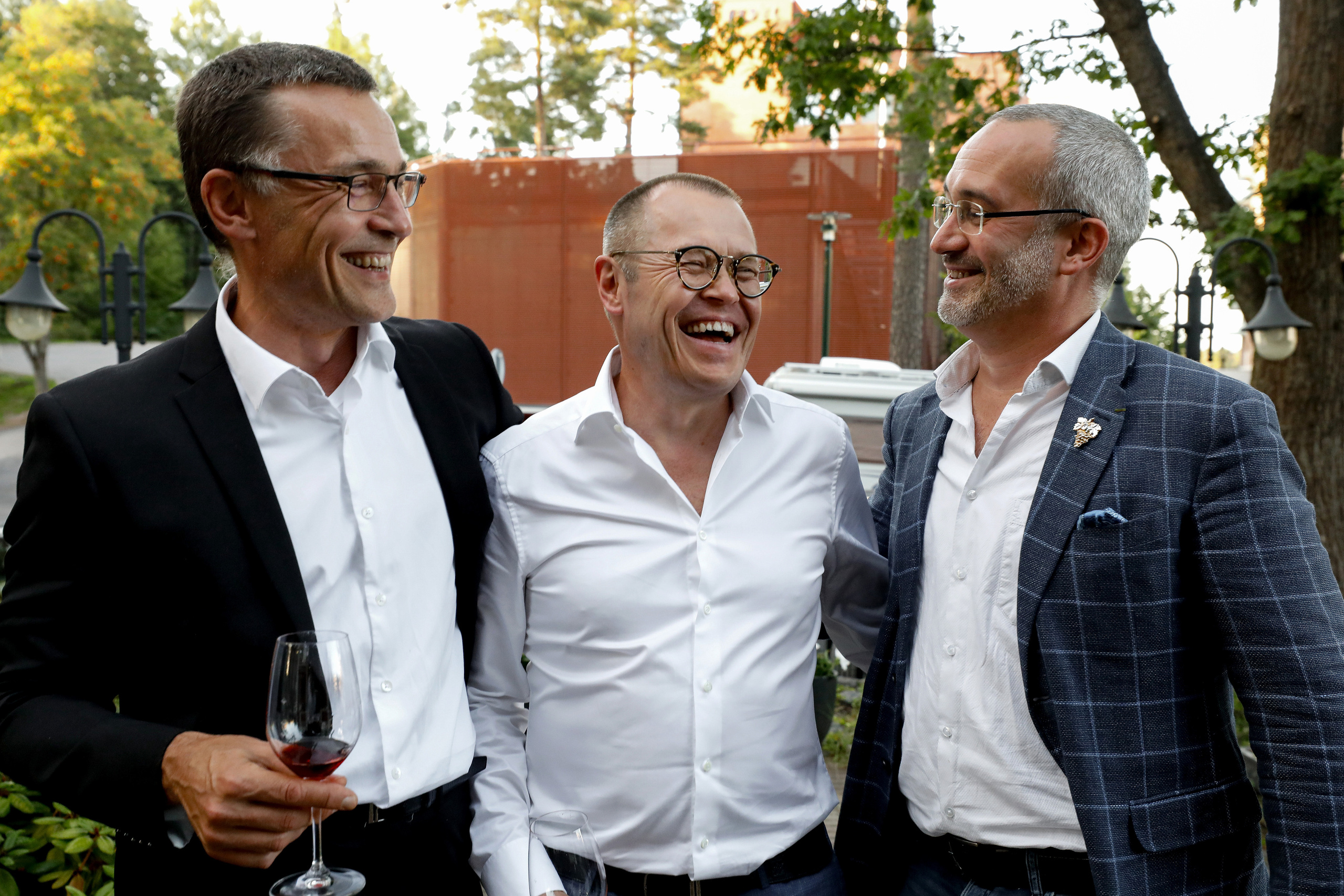 Juhlapäivä. Ekaterina Mansur, muotokuvafotografi Suomessa (Helsingissä ja Uudellam