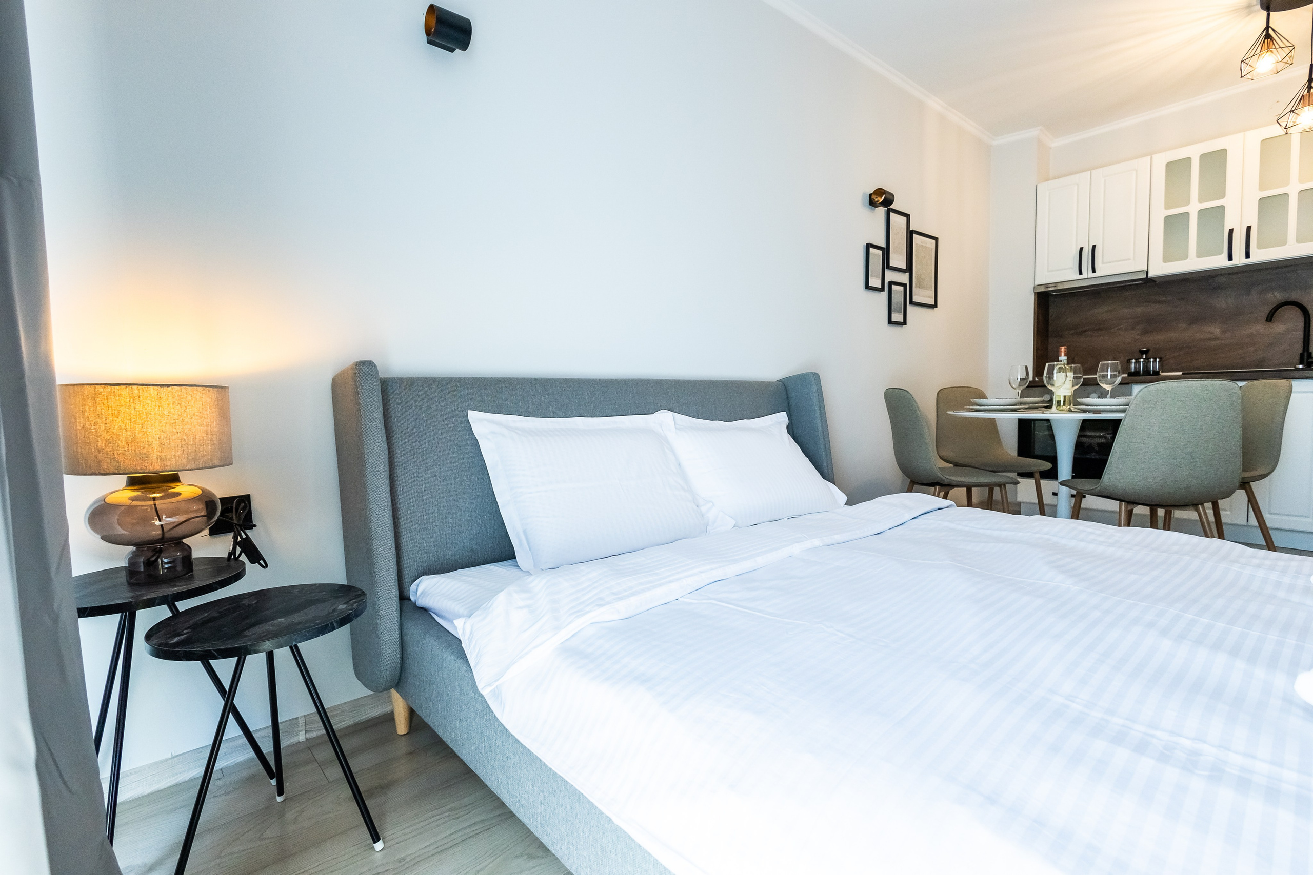 Хотел. Фотограф Ирина Йотова