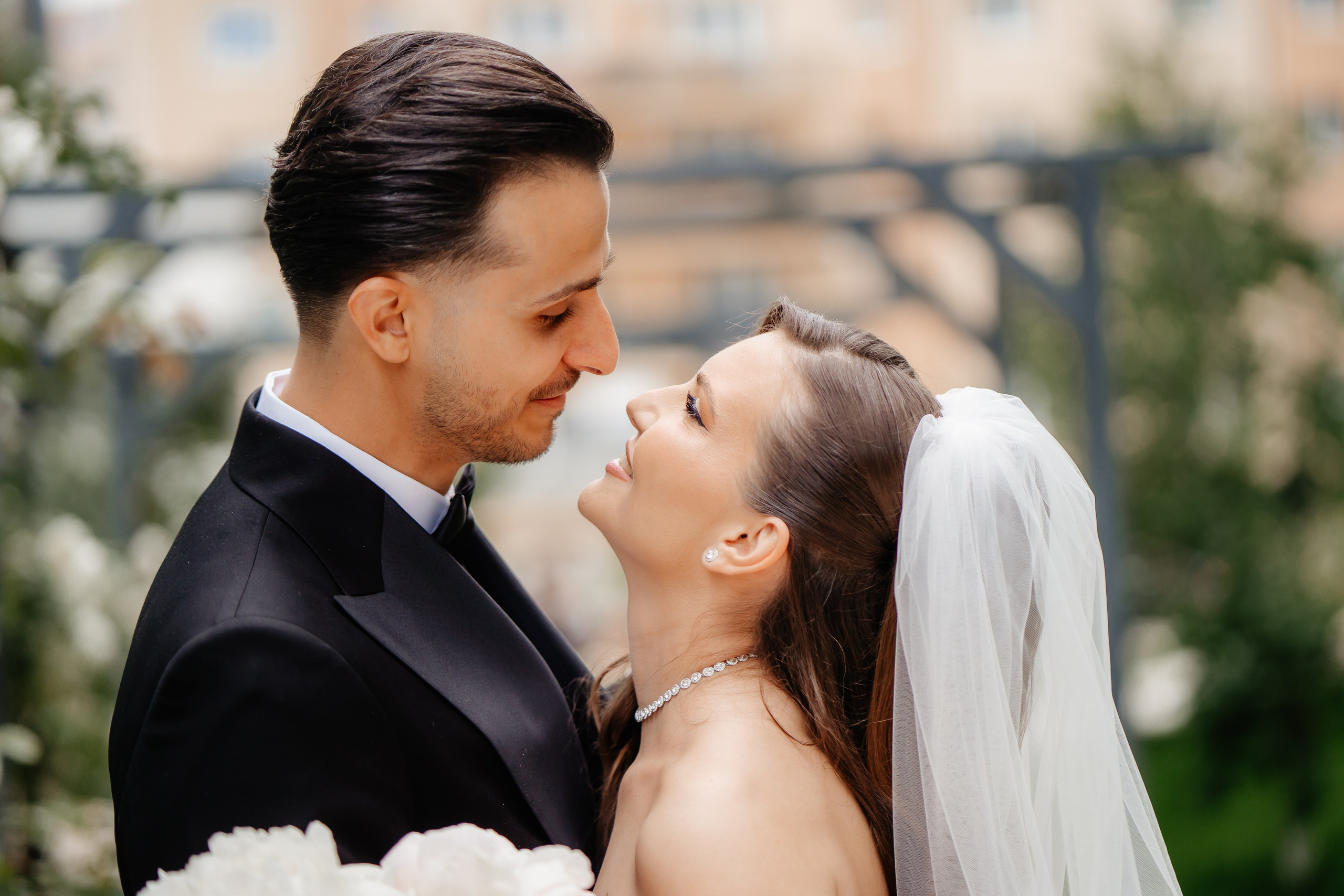 Nunta Ana si Andrei — Love story de Mai. Fotografi de nunta in Bucuresti, Iulia si Stefan Ovidiu