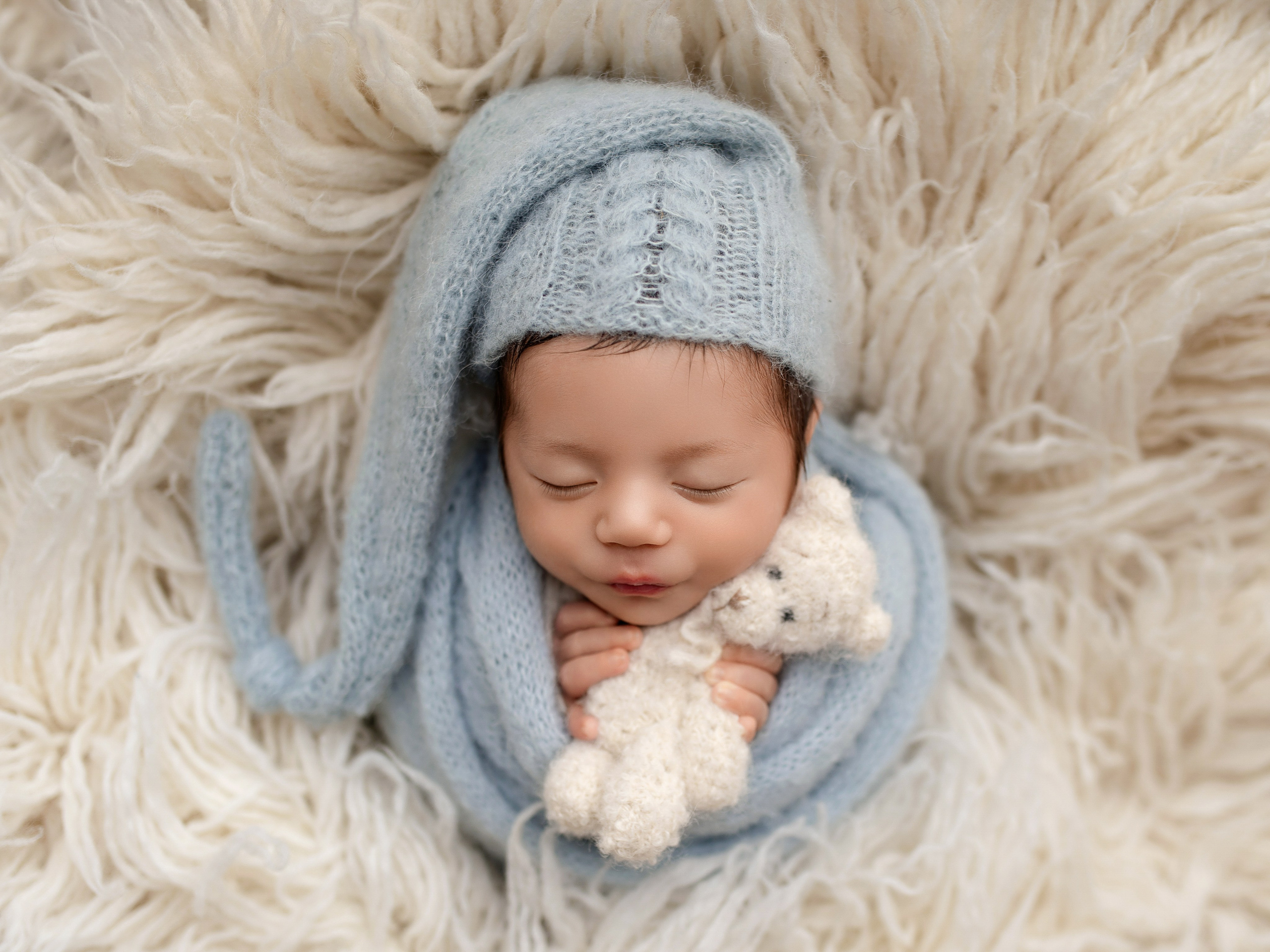 Esu Aleksandra naujagimių ir kudikių fotografė iš Vilniaus