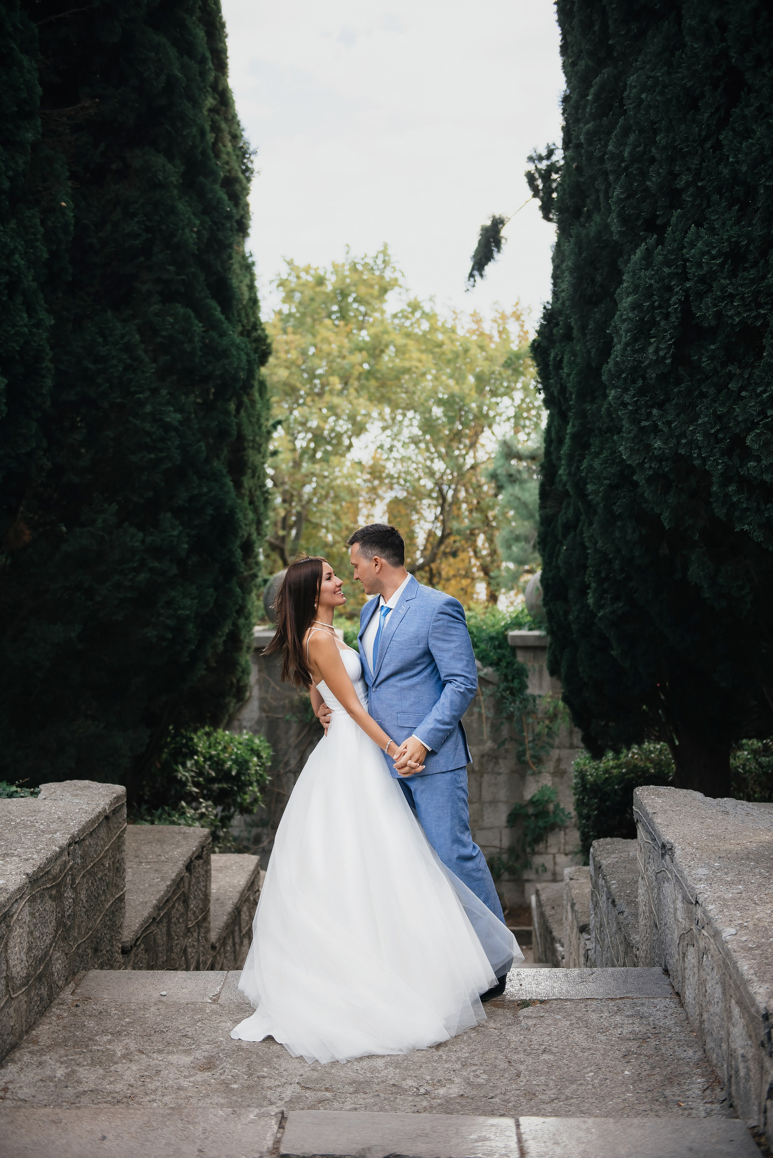 Dmitrii & Albina. Photographer Emil Nalbantov Professional photographer & retoucher