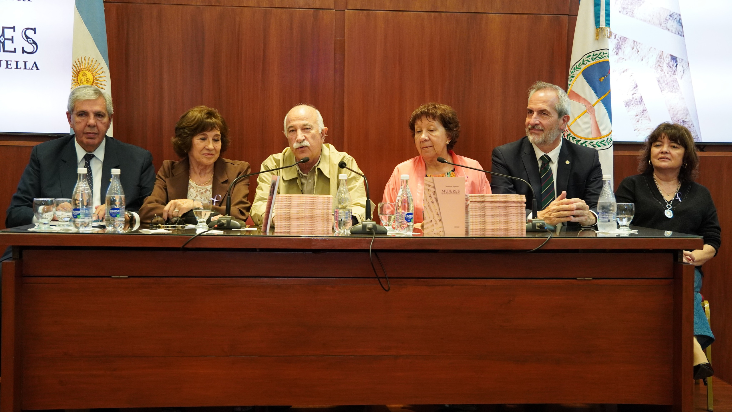 Presentación de libro, Legislatura de Jujuy. Cuarta Pared
