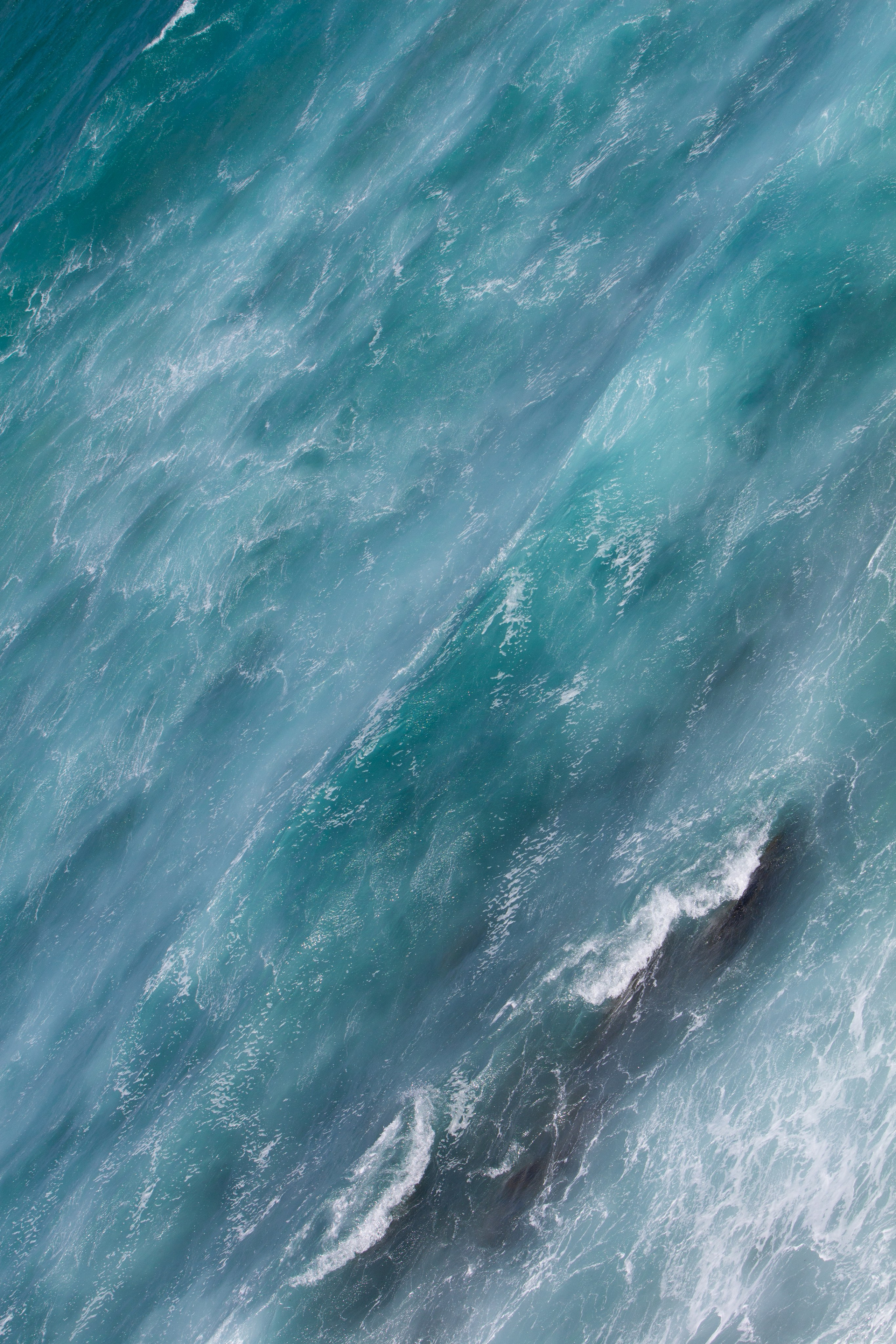 Pictures of the ocean. Look Around You