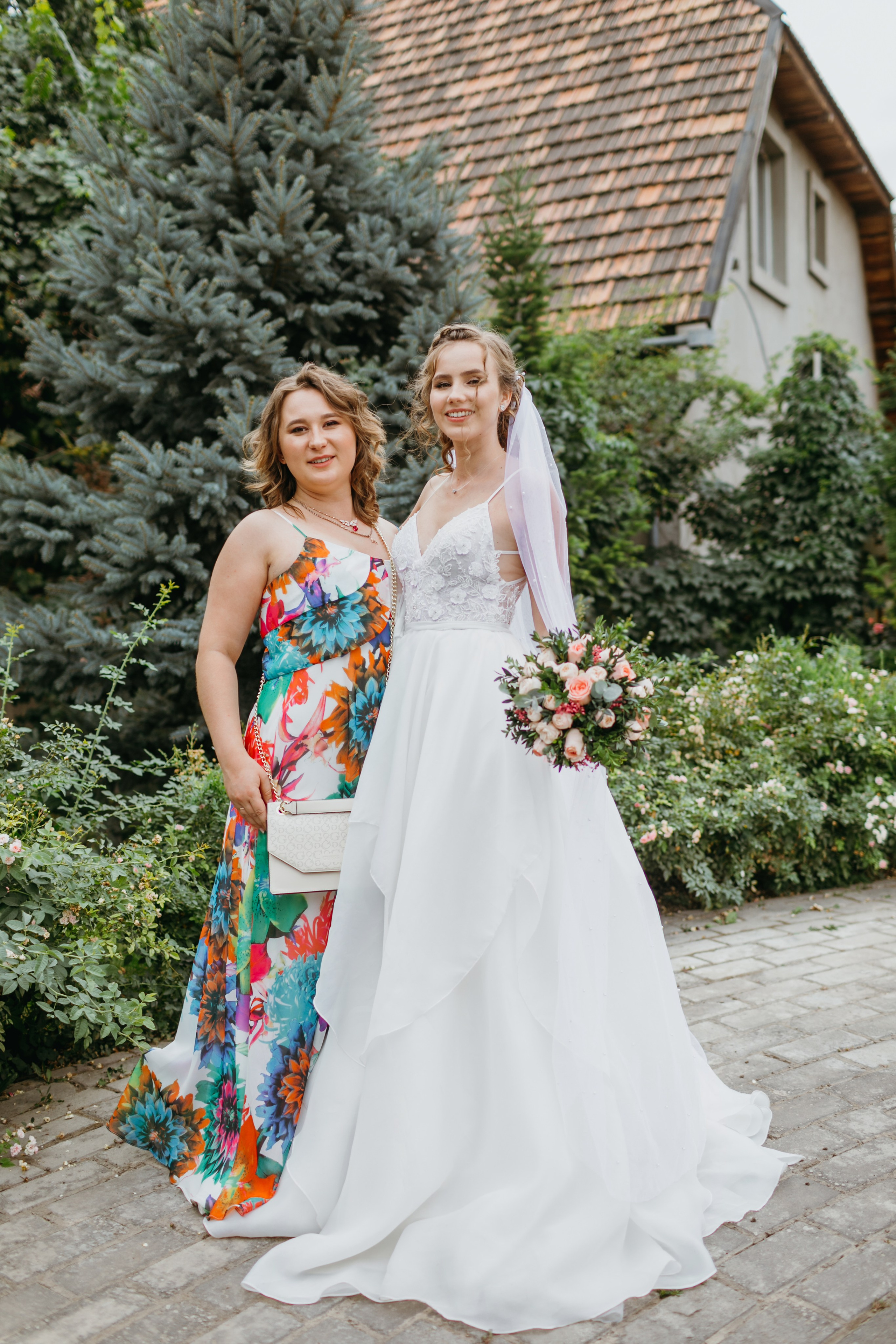 Свадебная фотоссесия для молодоженов в Бишкеке. Фотограф в Бишкеке Оксана Шувалова