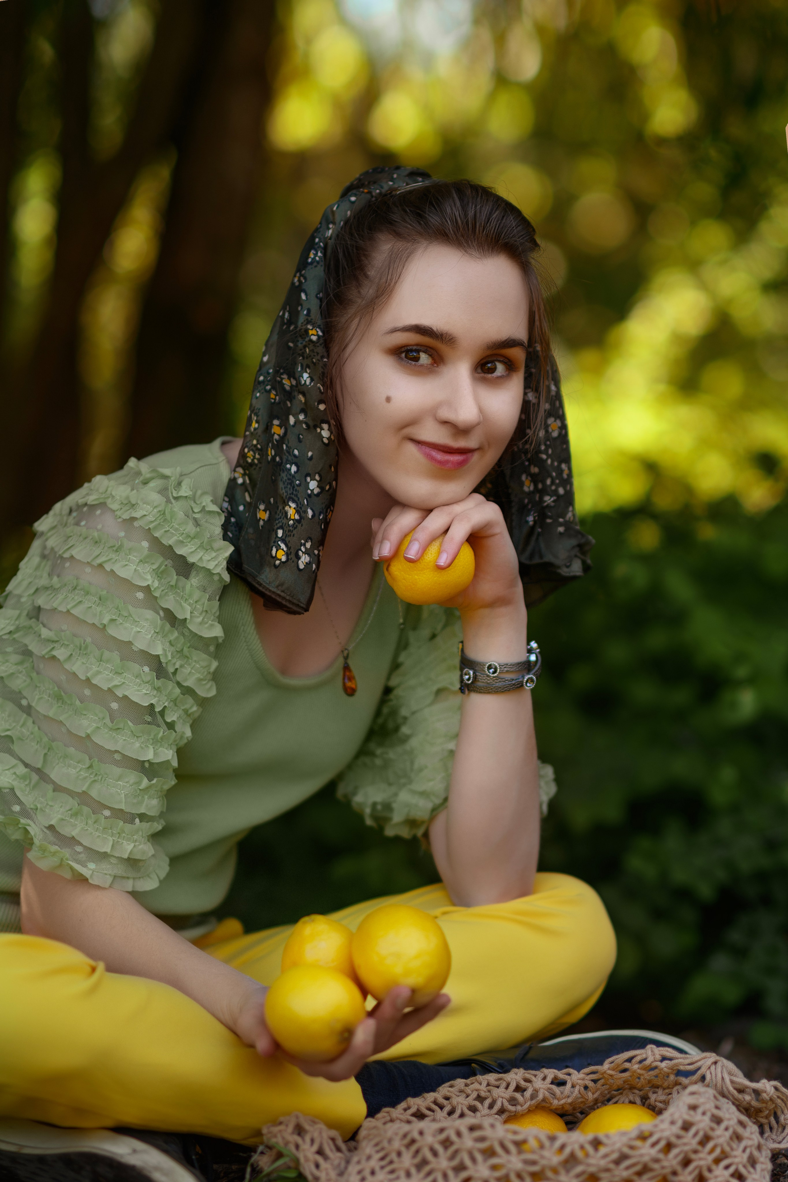 Spring time. Wedding & portrait photography in the Seattle Area. Helen Michelle photographer