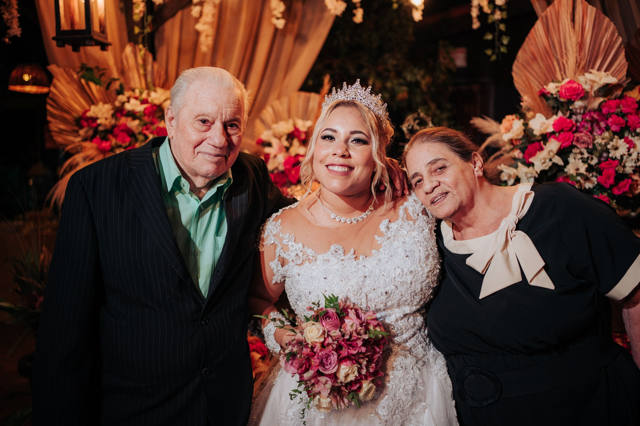 Nathallya & Antônio Marco — Vila Casali / Piratininga SP. Robson Colaço