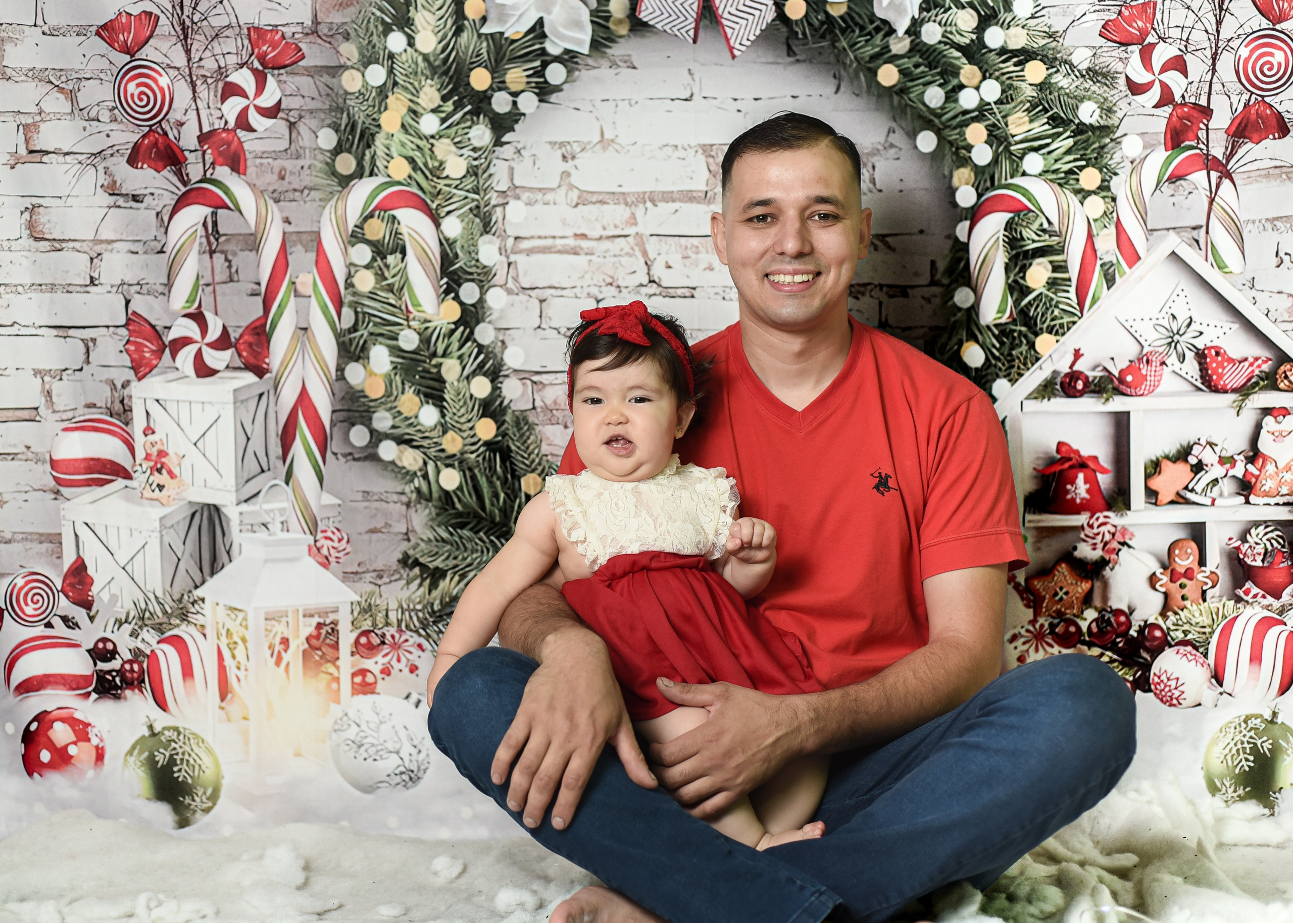 Sesión 1er añito de Juli. Temática: Abejita de Plim Plim +  Mini Sesión Navideña. Fotografo de casamiento en misiones y fotógrafo de familia  Posadas