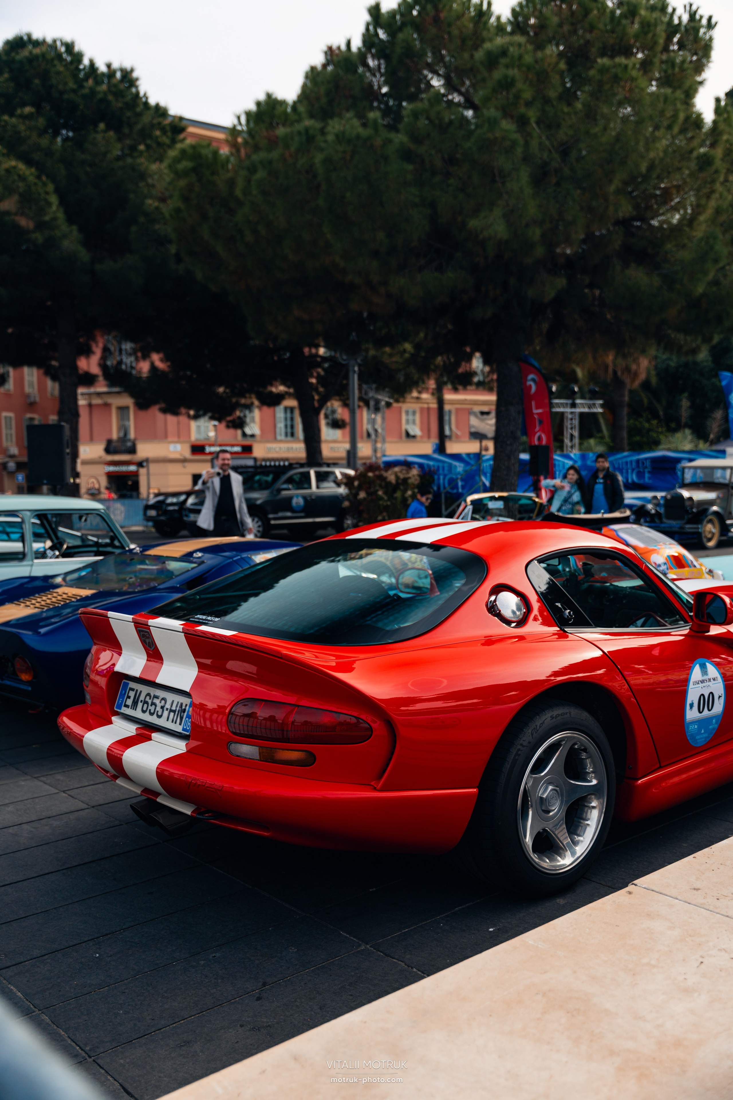 Legends de Nice. Photographe de voitures à Paris — Vitalii Motruk