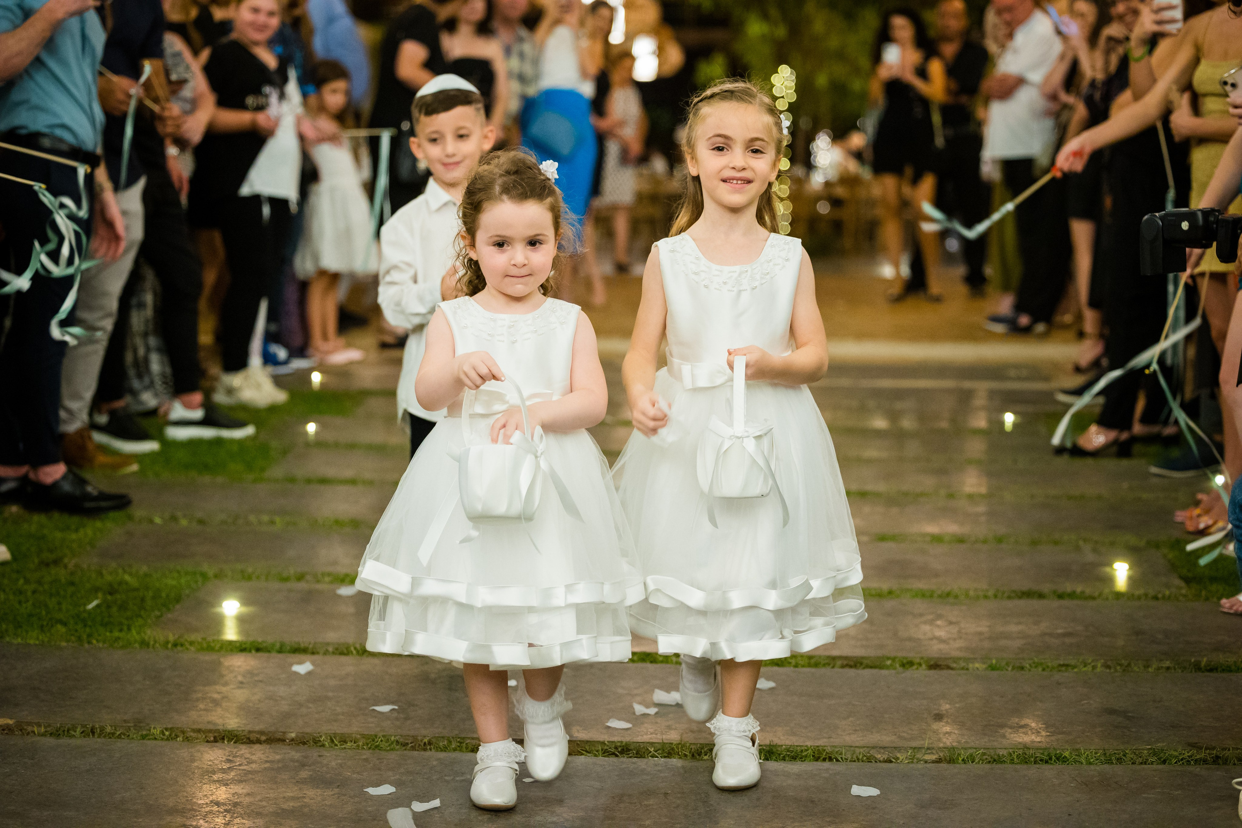 Auneg & Yarin. AMIR BUCHNIK PHOTOGRAPHER